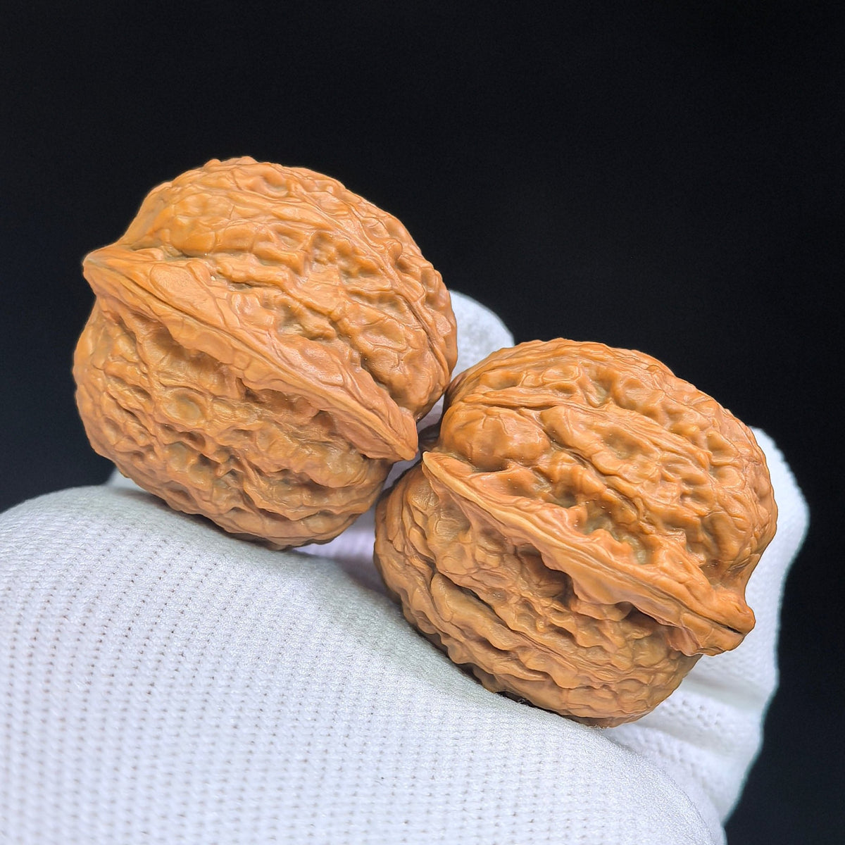 Compact “Meteorite Yuanbao” Wenwan Walnut Pair — 32.0mm x 32.0mm | YSYB-SY1D7 - ThePatinaProject