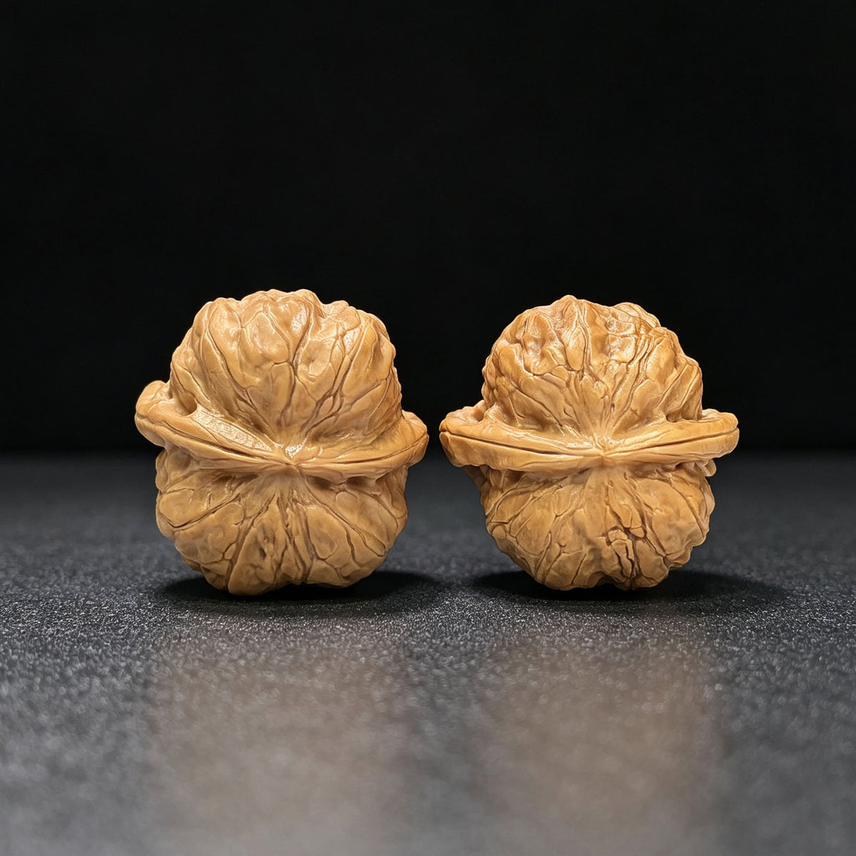 Compact Round-Bodied Damo Wenwan Walnut Pair — 35.0mm x 35.0mm | DM-1103 - ThePatinaProject