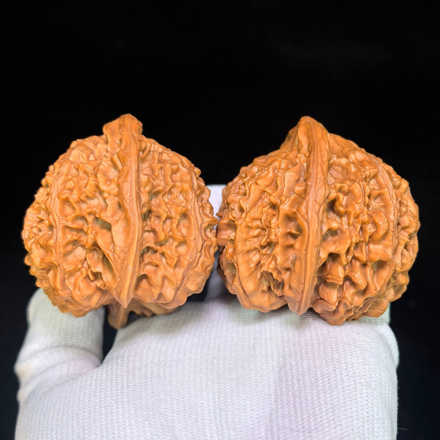 "Conjoined Twin Kylin Pattern" Qilinwen Lianti QLWLT-CWA3E Wenwan Walnuts Collector Pair | 66.0mm x 52.0mm | Stock ID: QLWLT-CWA3E - ThePatinaProject