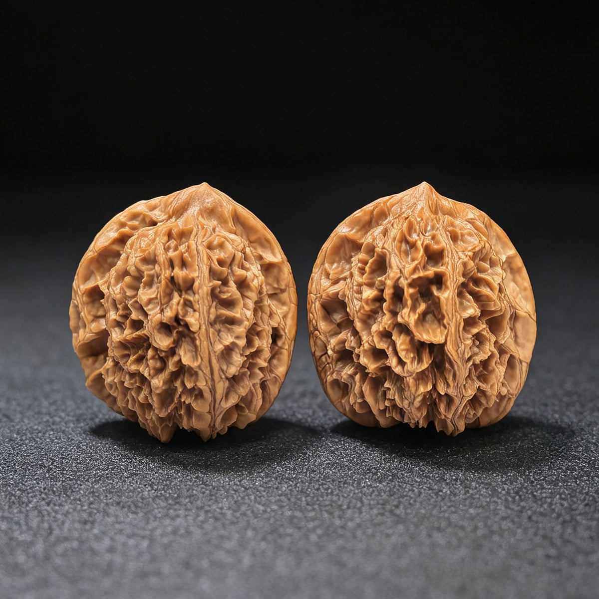 "Da Ci" Big Spine DC-1101 Collector Lineage Wenwan Walnuts Pair | 45.0mm x 45.0mm | Stock ID: DC-1101 - ThePatinaProject