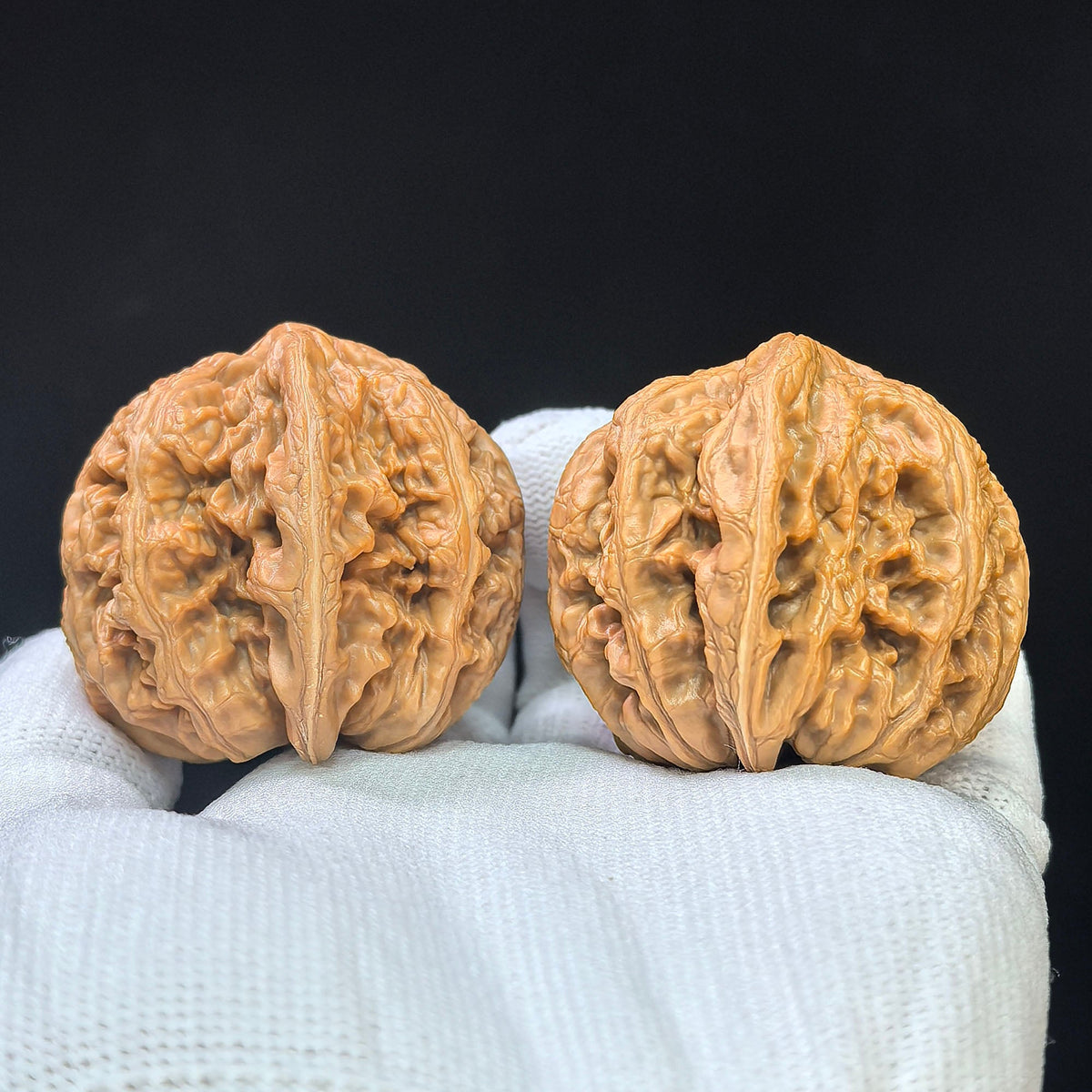 “Da Cu Jin” Broad-Rib Wenwan Walnut Pair | 44.0mm × 42.0mm | DCJ-1101 - ThePatinaProject