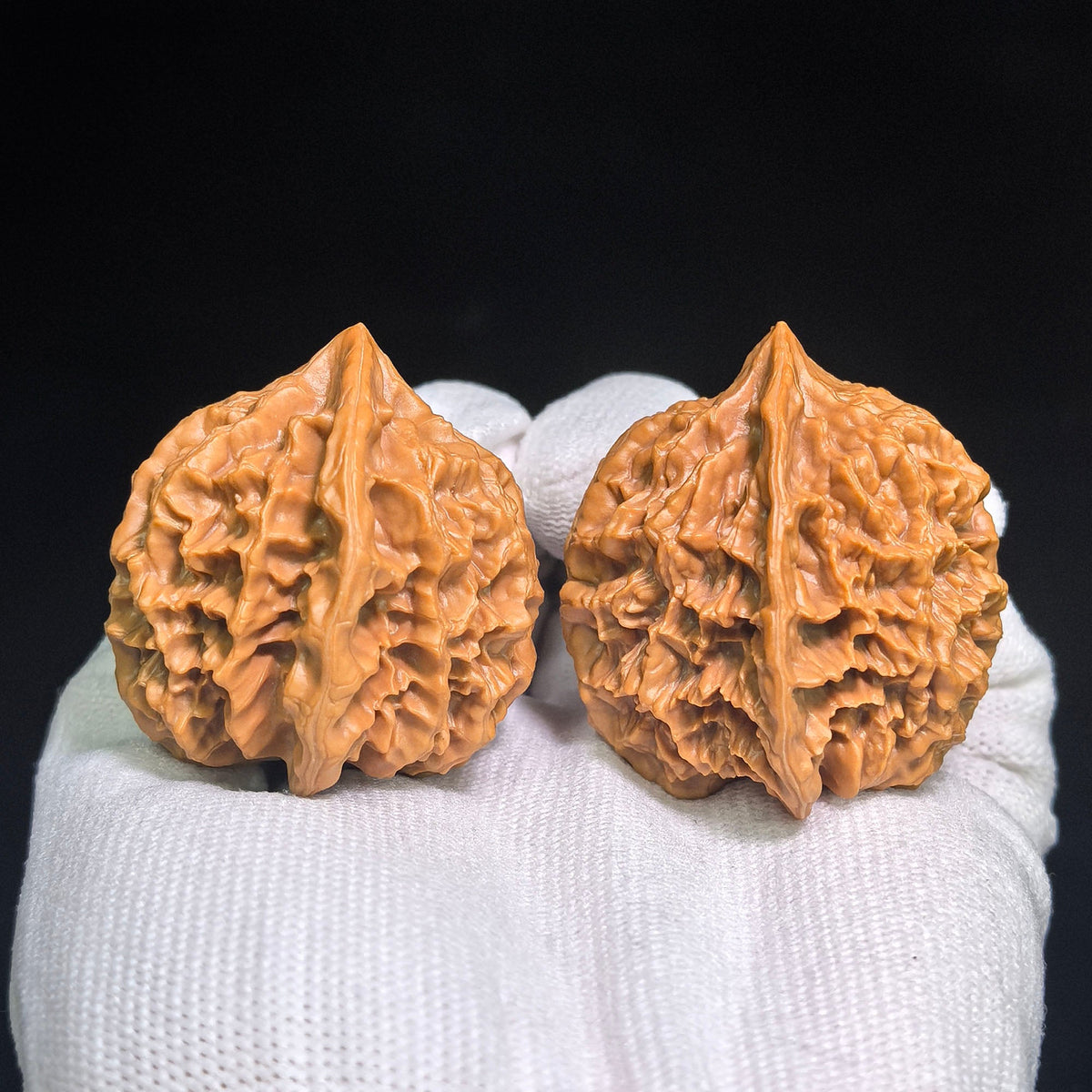 Dragon Scale “Tian Can Jiao” Wenwan Walnut Pair – Sculptural Irregular Form | 41.0mm × 41.0mm | LL-C1E2E - ThePatinaProject