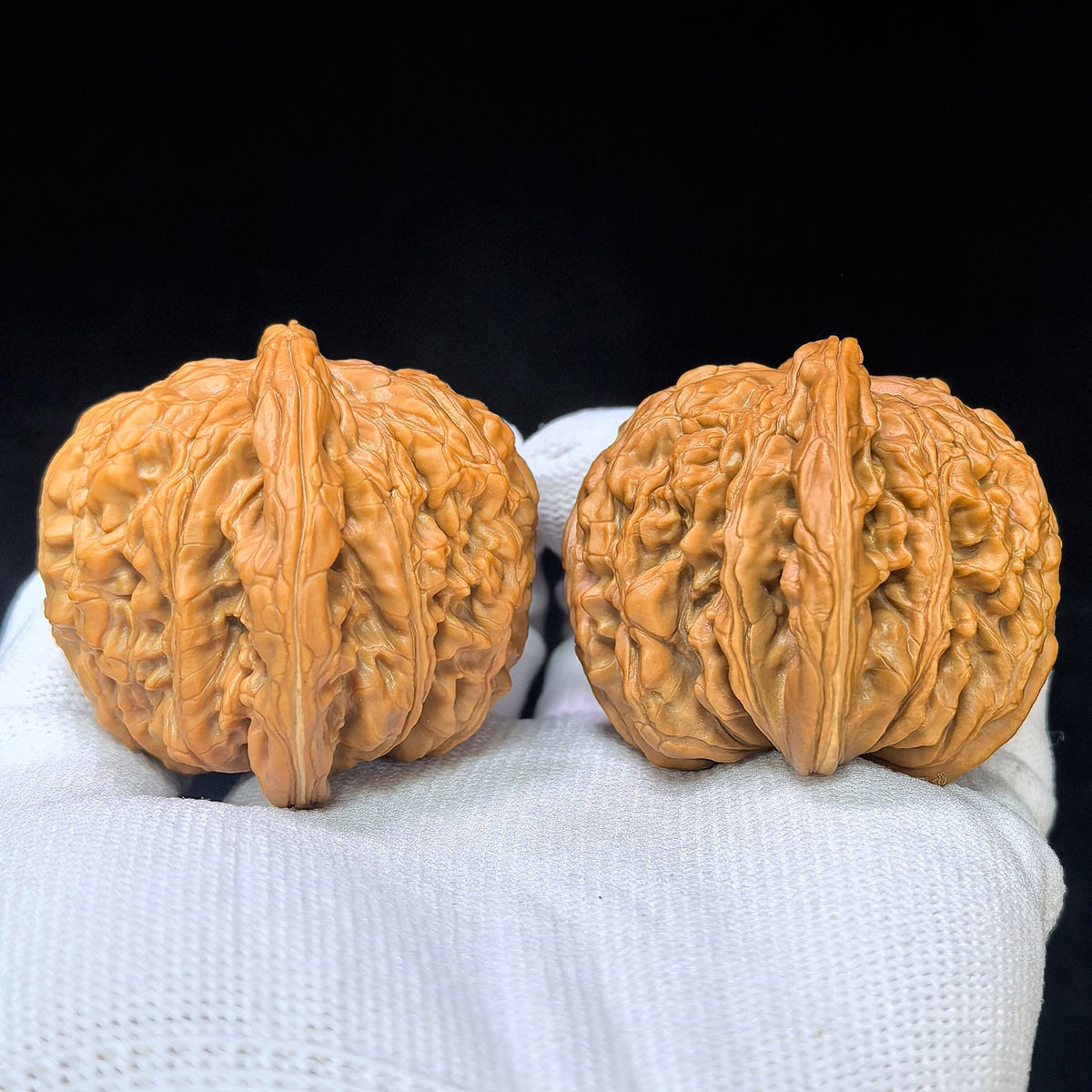 "Four-Tower Lionhead" Sizuelou Lionhead SZL-SY1C5 Low-Profile Wenwan Walnuts Pair | 47.0mm x 44.0mm | SZL-SY1C5 - ThePatinaProject
