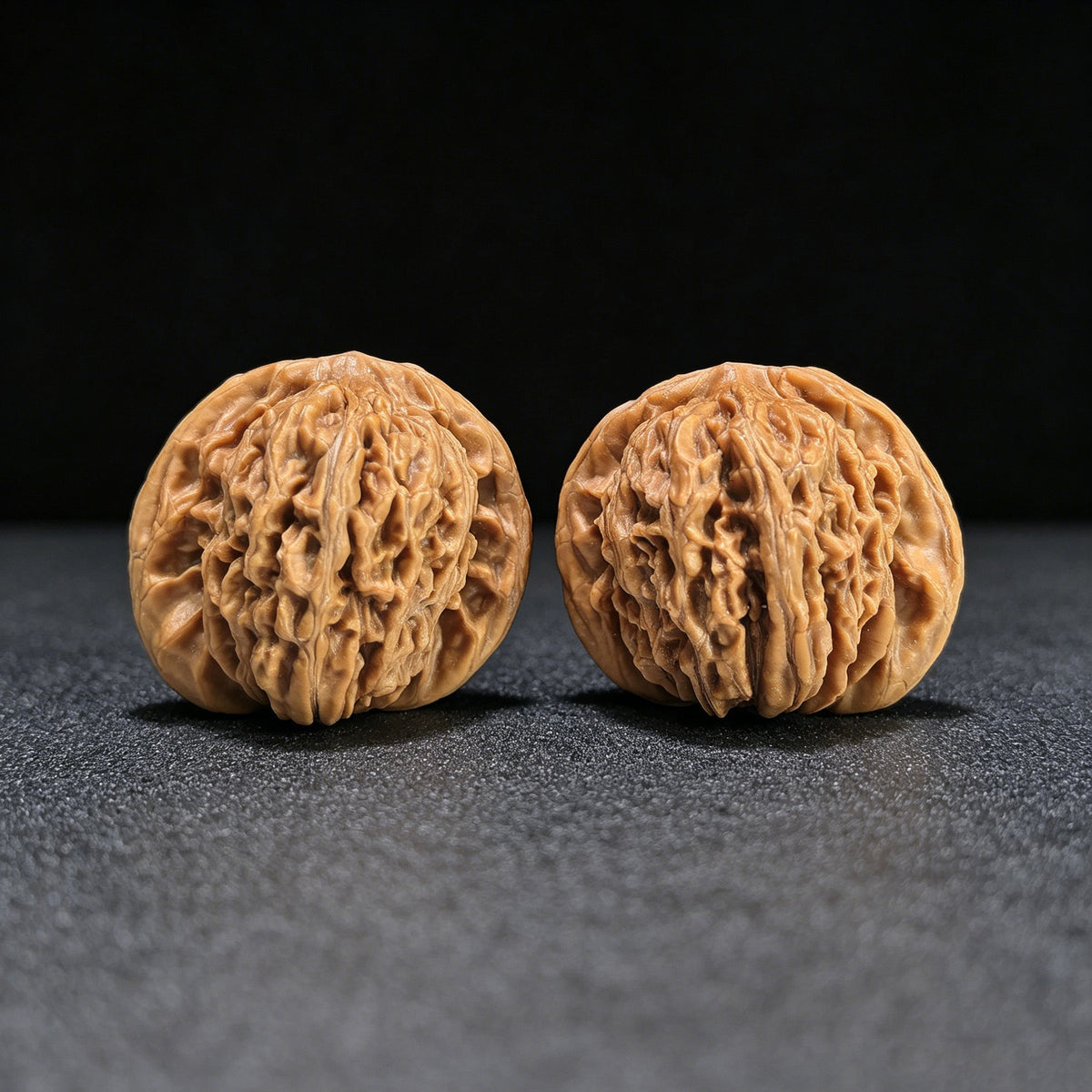 "Four-Tower Pavilion Lionhead" Sizouloutou SZL-1405 Low-Profile Wenwan Walnuts Pair | 41.0mm x 39.0mm | SZL-1405 - ThePatinaProject