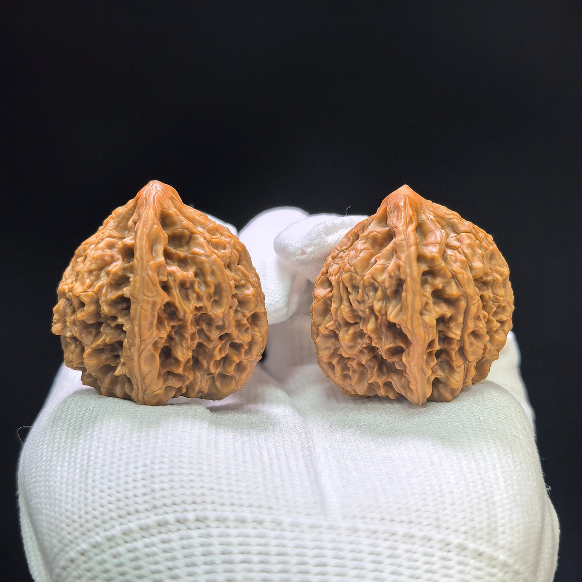 "Golden Kylin" Jinqilin Wenwan Walnuts (Pair) | 34.0mm x 35.0mm | Stock ID: JQL-1402 - ThePatinaProject
