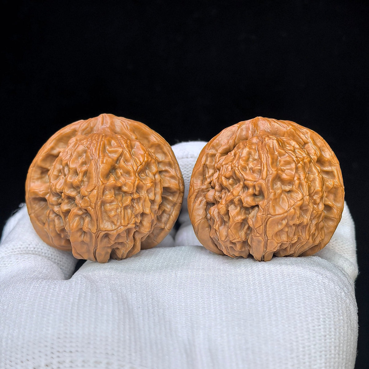"Golden Qilin" Jin Qilin JQL-SY1F6 Low-Profile Wenwan Walnuts Pair | 42.0mm x 42.0mm | JQL-SY1F6 - ThePatinaProject