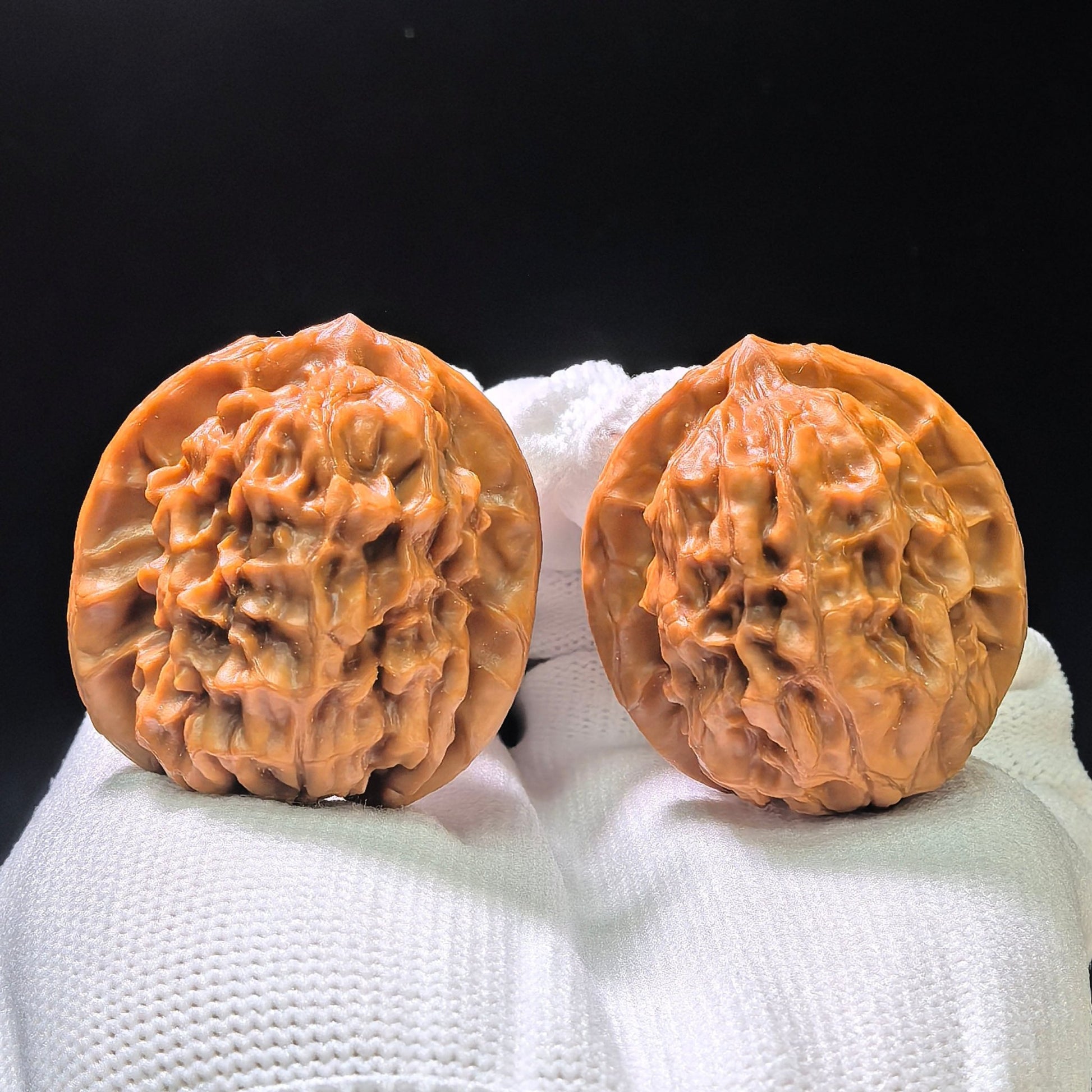 "Golf Ball" Gaoerfu Low-Profile Wenwan Walnuts Pair | 34.0mm x 37.0mm | GEF-1101 - ThePatinaProject