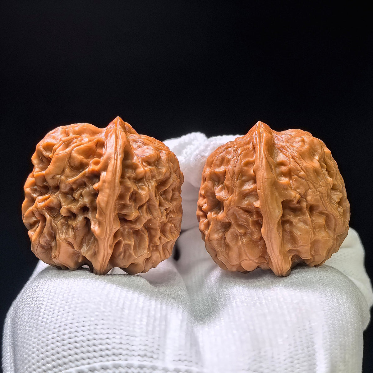 "Golf Ball" Gaoerfu Low-Profile Wenwan Walnuts Pair | 34.0mm x 37.0mm | GEF-1101 - ThePatinaProject
