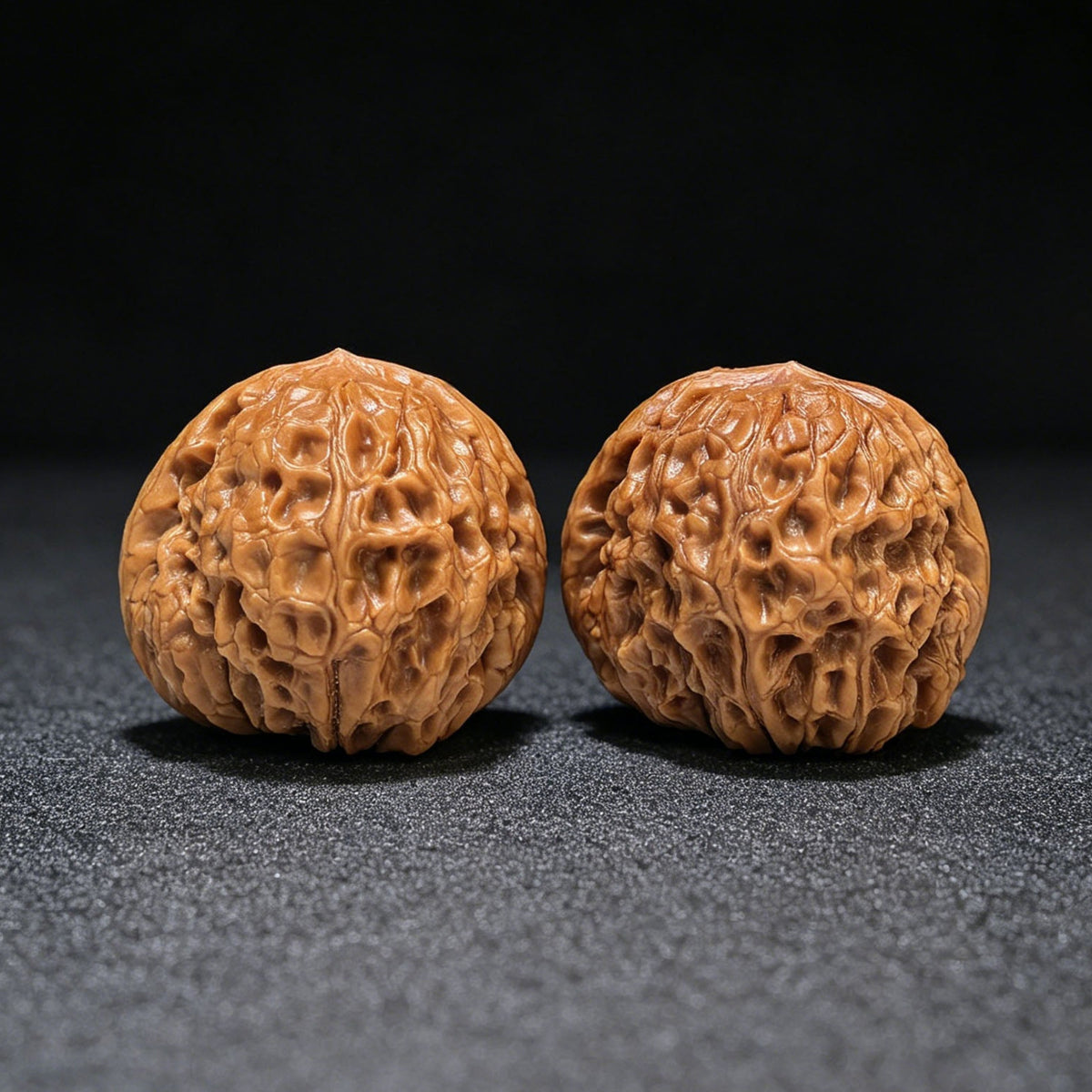 "Grand Reunion" Datuanyuan Wenwan Walnuts Pair | 38.0mm x 42.0mm | TY-1502C - ThePatinaProject