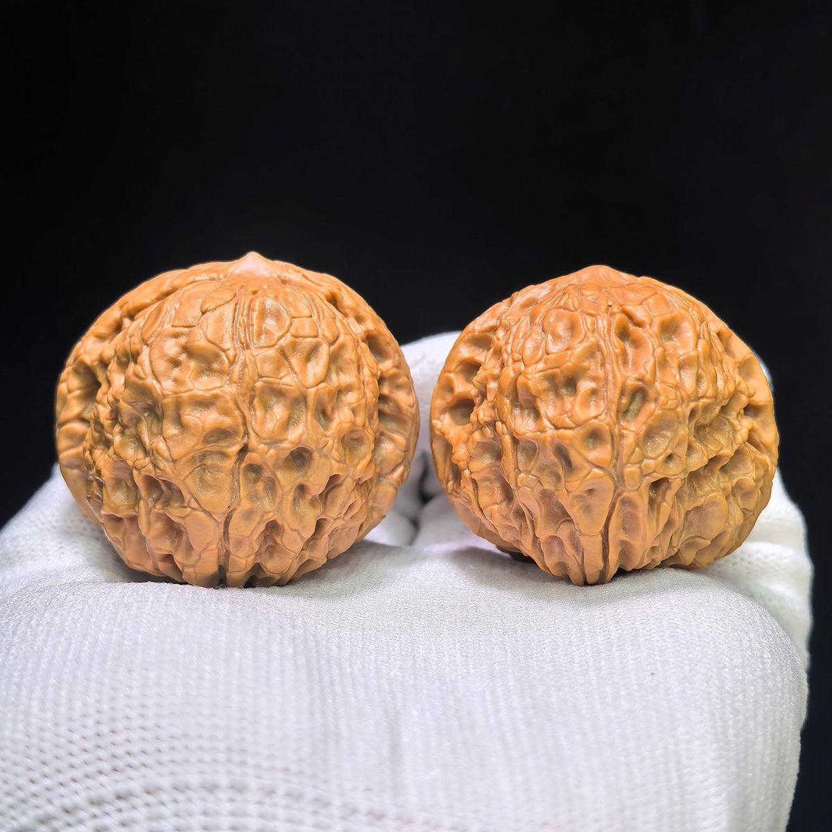"Grand Reunion" Datuanyuan Wenwan Walnuts Pair | 43.0mm x 44.0mm | TY-1501C - ThePatinaProject