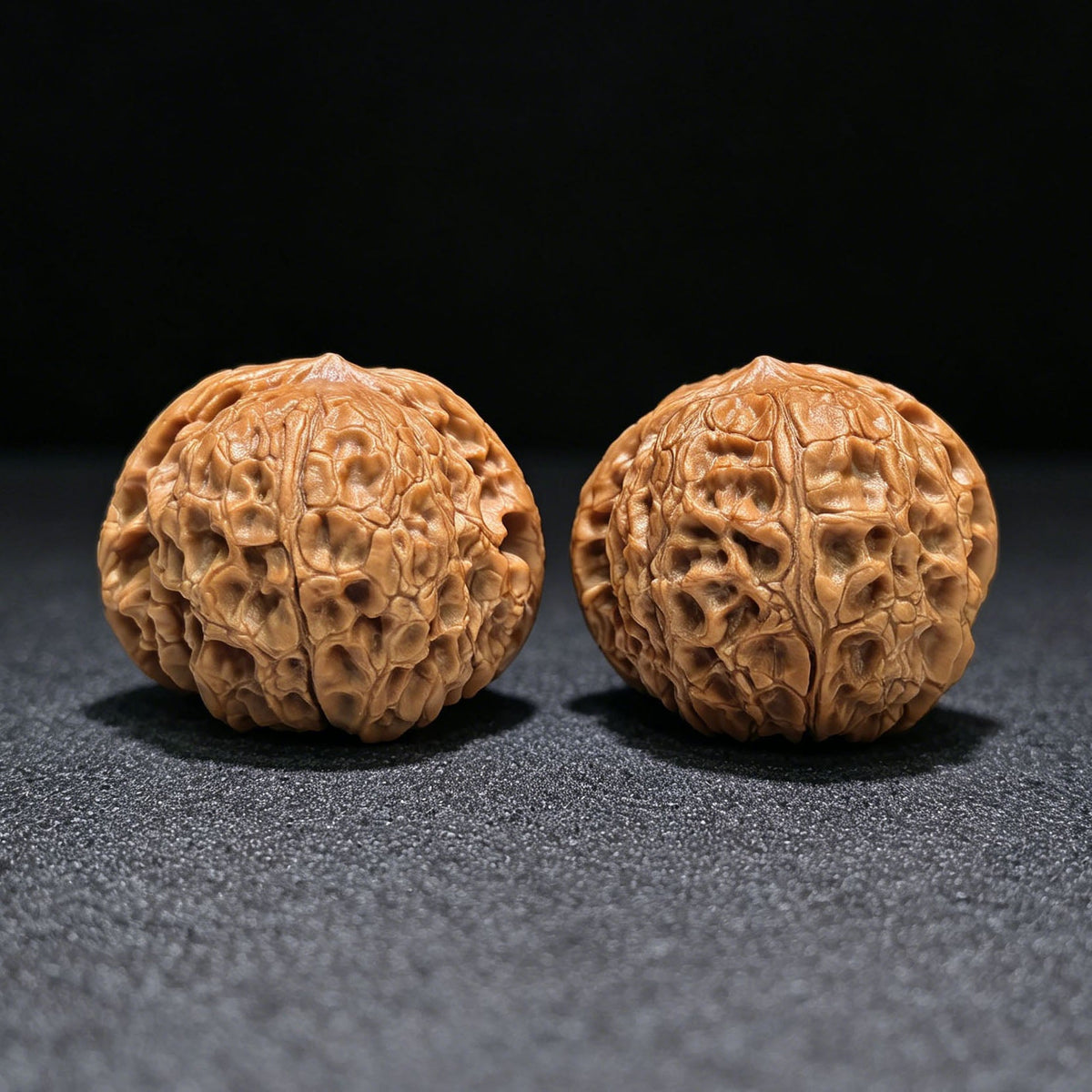 "Grand Reunion" Datuanyuan Wenwan Walnuts Pair | 45.0mm x 45.0mm | DTY-1551C - ThePatinaProject