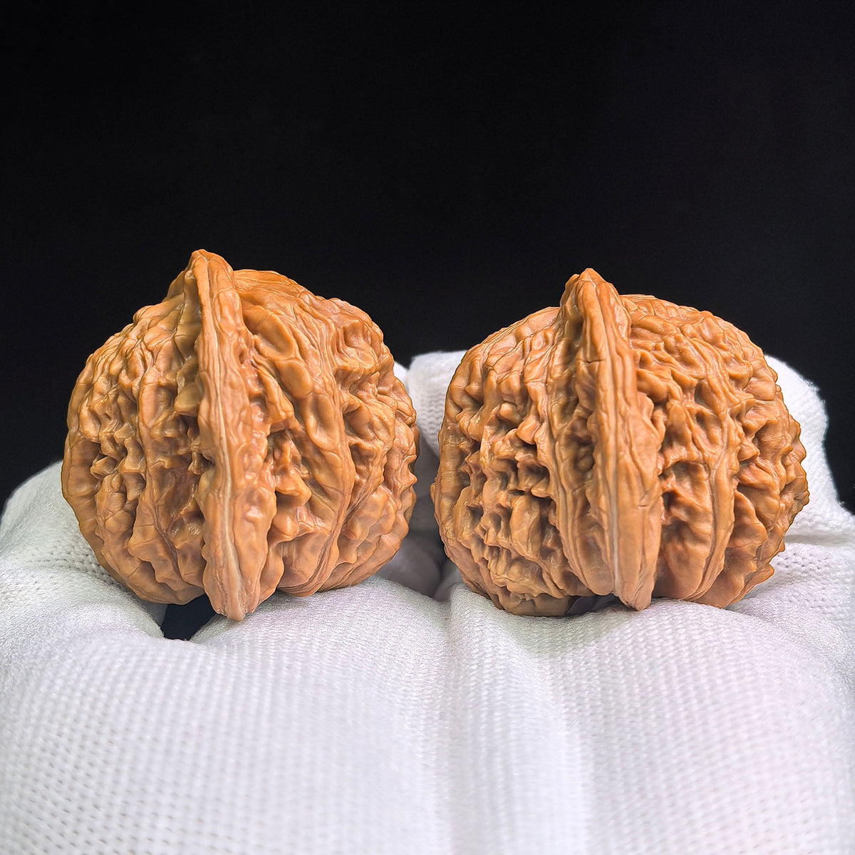 "Han Gao Lou Wu Gui Bei / Han High-Tower Turtle Back" Heirloom Collection Wenwan Walnuts Pair | 40.0mm x 41.0mm | HGLB-C1C2E - ThePatinaProject