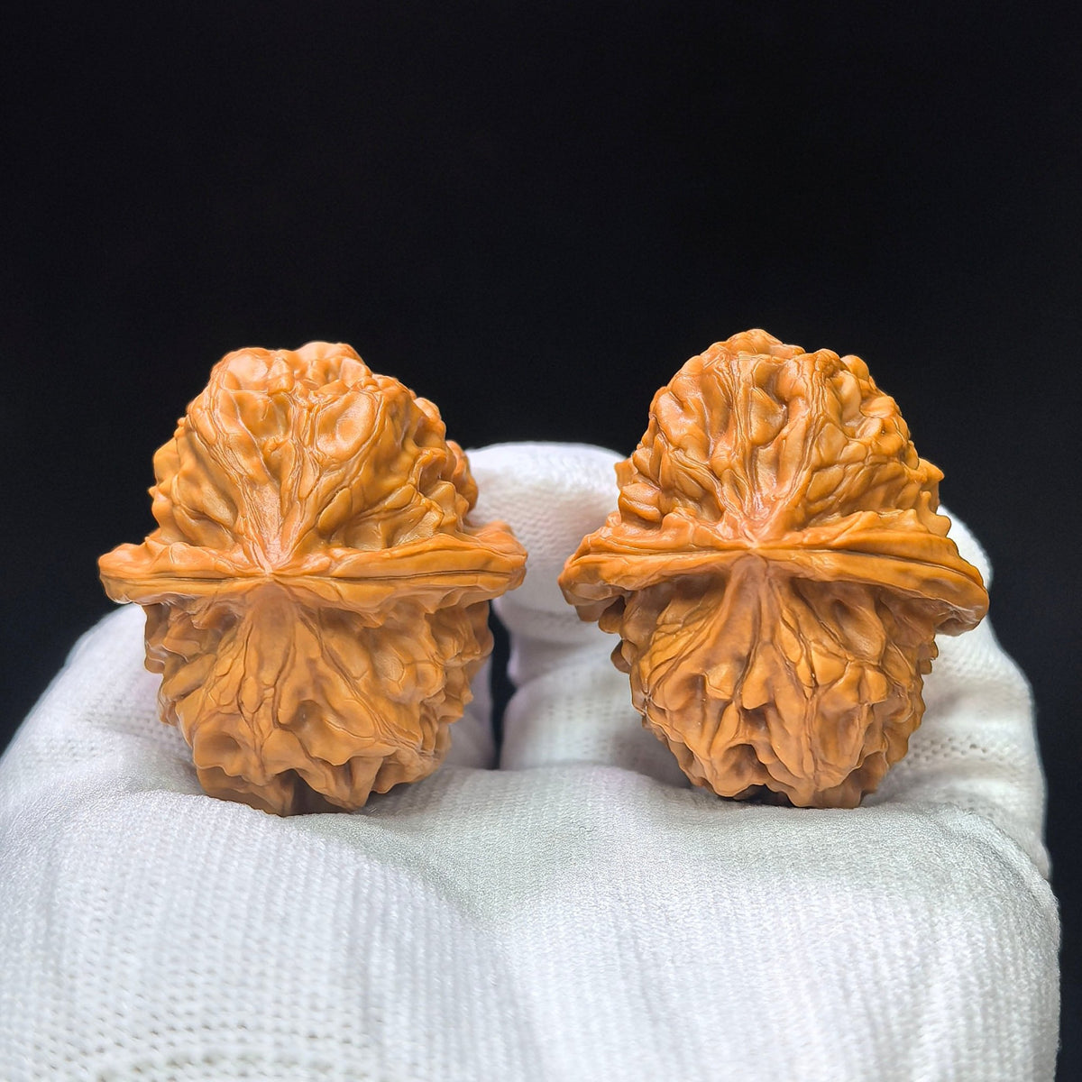 He Zun Wenwan Walnuts Pair | Rare Variety | 38.0mm × 43.0mm | HZ-1102 - ThePatinaProject