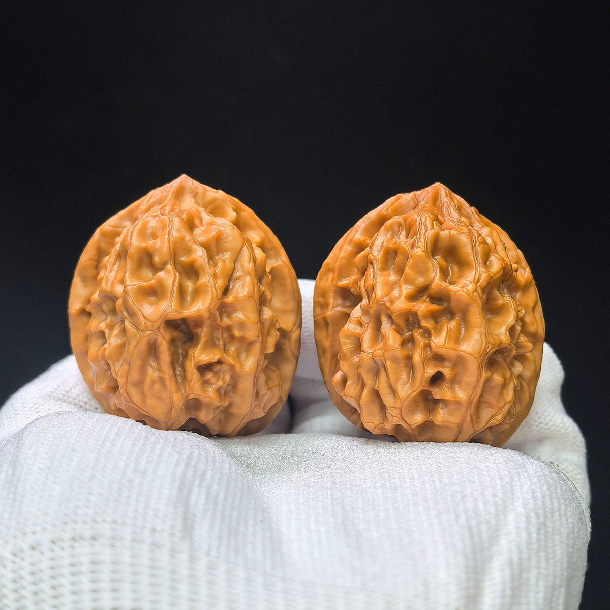 He Zun Wenwan Walnuts Pair | Rare Variety | 38.0mm × 43.0mm | HZ-1102 - ThePatinaProject