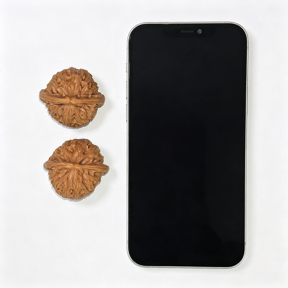Heart-Shaped Broad-Rimmed Palace Lantern Wenwan Walnut Pair — 38.0mm x 36.0mm | GD-1109 - ThePatinaProject
