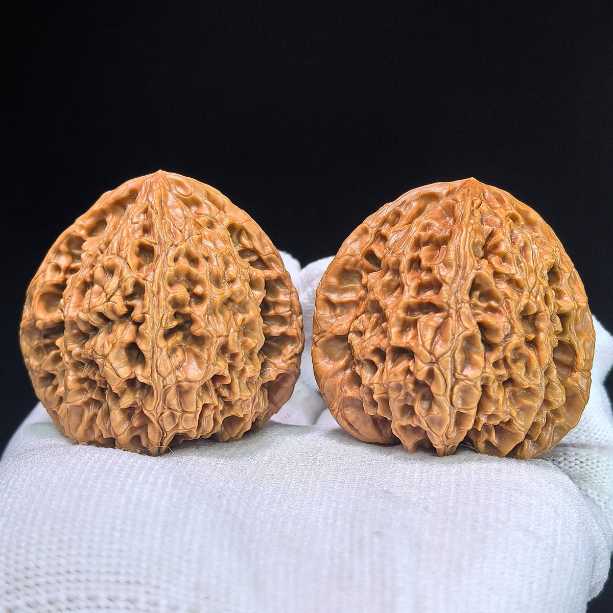 Hu Tou Wang (Tiger Head King) "Peach Heart" Variant Scholar Walnuts | Premium Select 44.0mm x 39.0mm | Stock ID: TXHTW-1351C - ThePatinaProject
