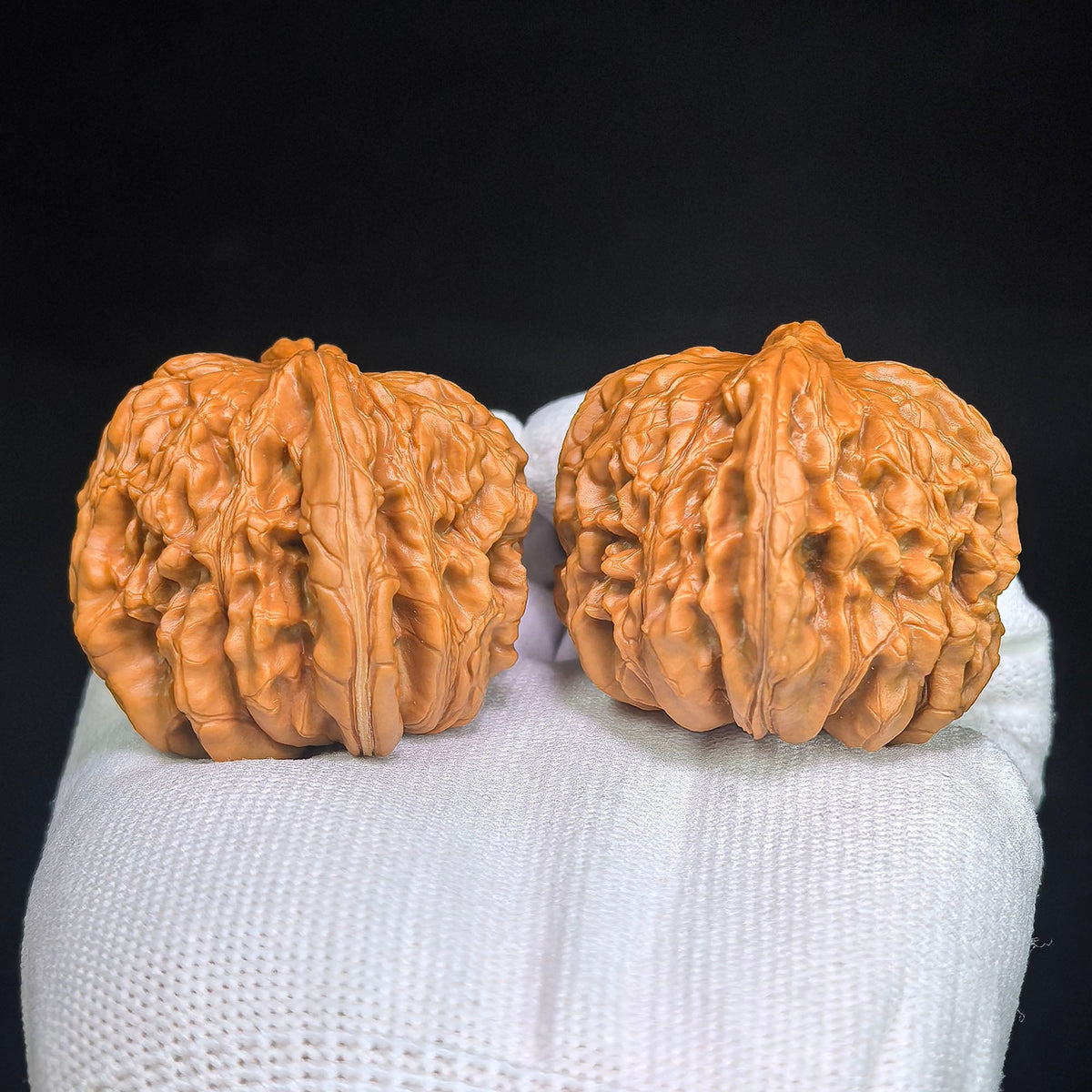"Hua Kun Long / Chinese Dragon" Heirloom Collection Wenwan Walnuts Pair | 48.0mm x 47.0mm | HKL-1505C - ThePatinaProject