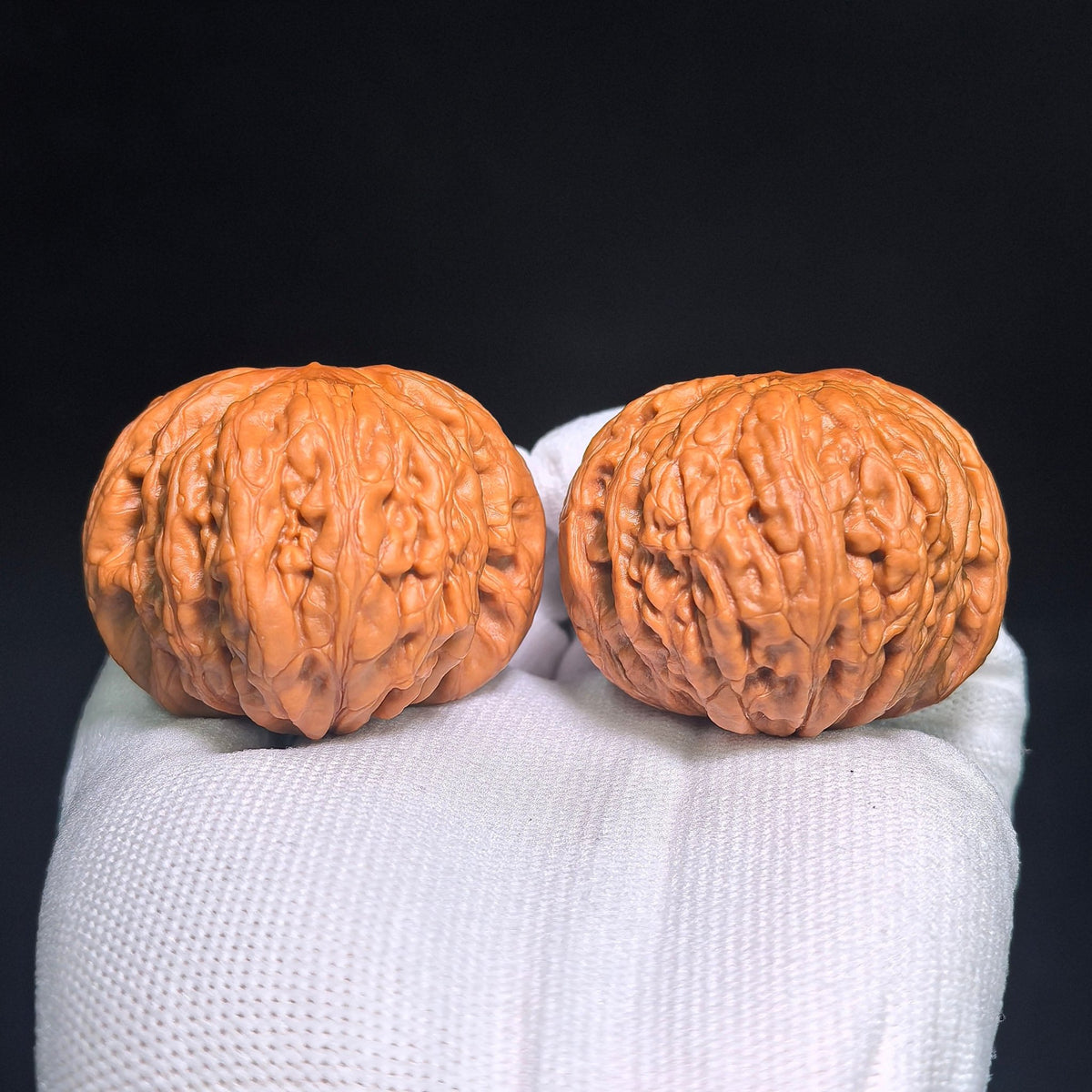 "Iron Hammer" Tiechui TC-CWB3E Wenwan Walnuts Collector Pair | 46.0mm x 48.0mm | Stock ID: TC-CWB3E - ThePatinaProject