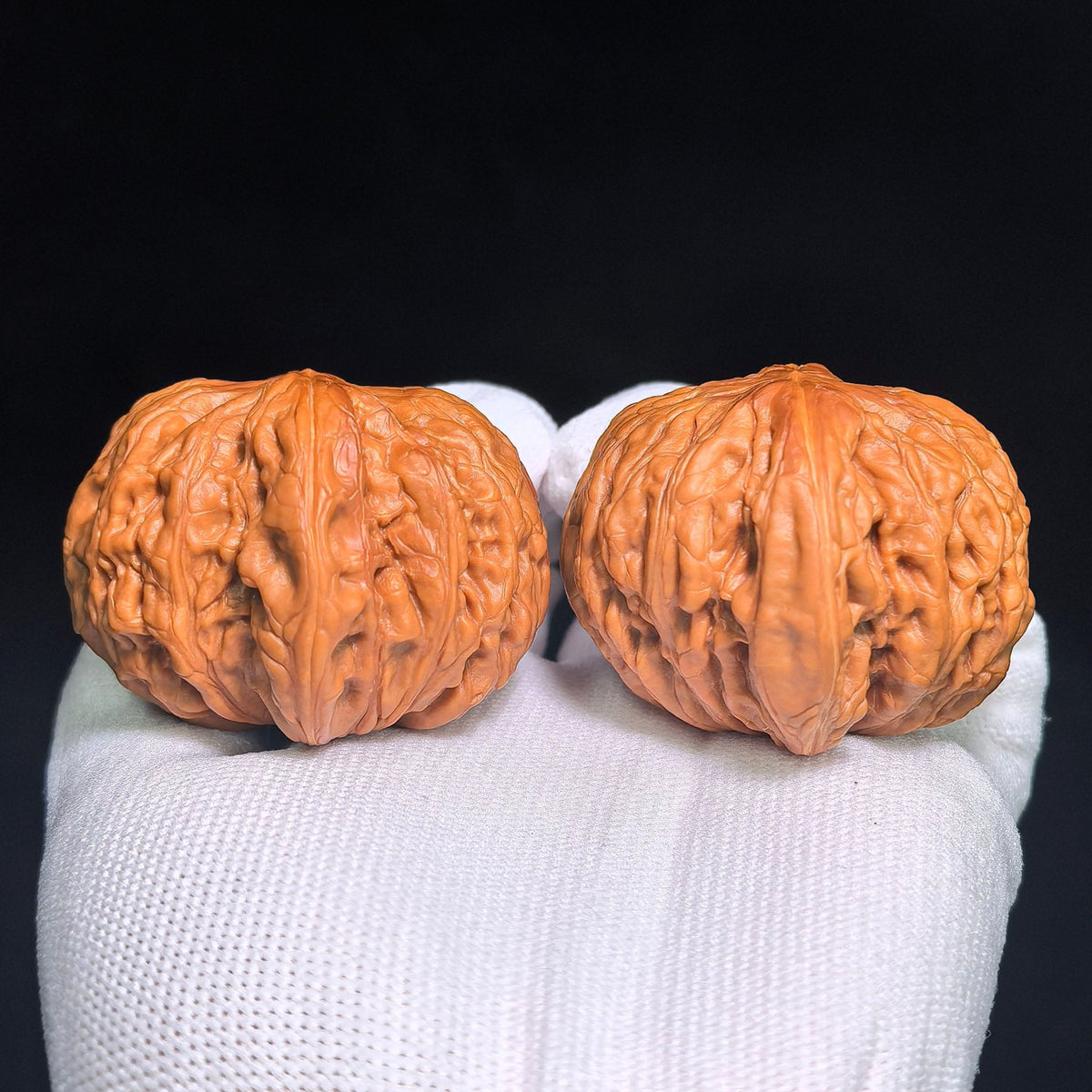 "Iron Hammer" Tiechui TC-CWB3E Wenwan Walnuts Collector Pair | 46.0mm x 48.0mm | Stock ID: TC-CWB3E - ThePatinaProject