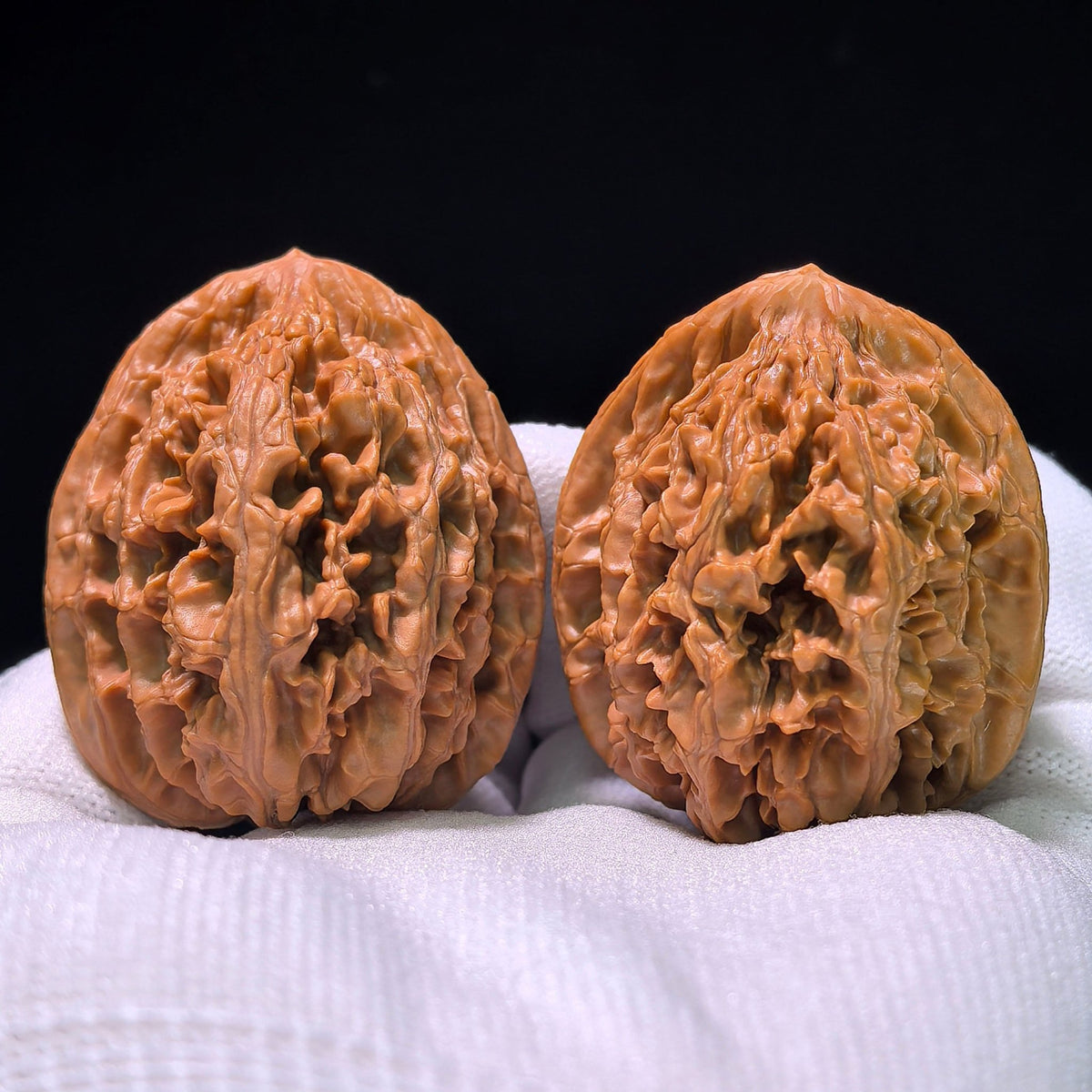 Jade Kirin (Yu Qi Lin) Balanced Square-Base Pair | 40.0mm x 40.0mm | YQL-1201C - ThePatinaProject