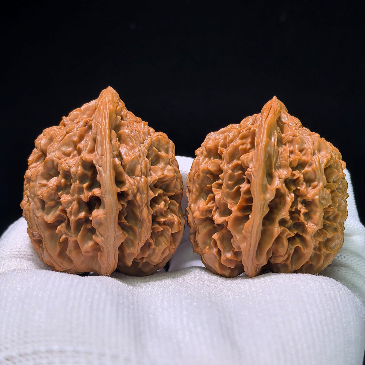 Jade Kirin (Yu Qi Lin) Balanced Square-Base Pair | 40.0mm x 40.0mm | YQL-1201C - ThePatinaProject