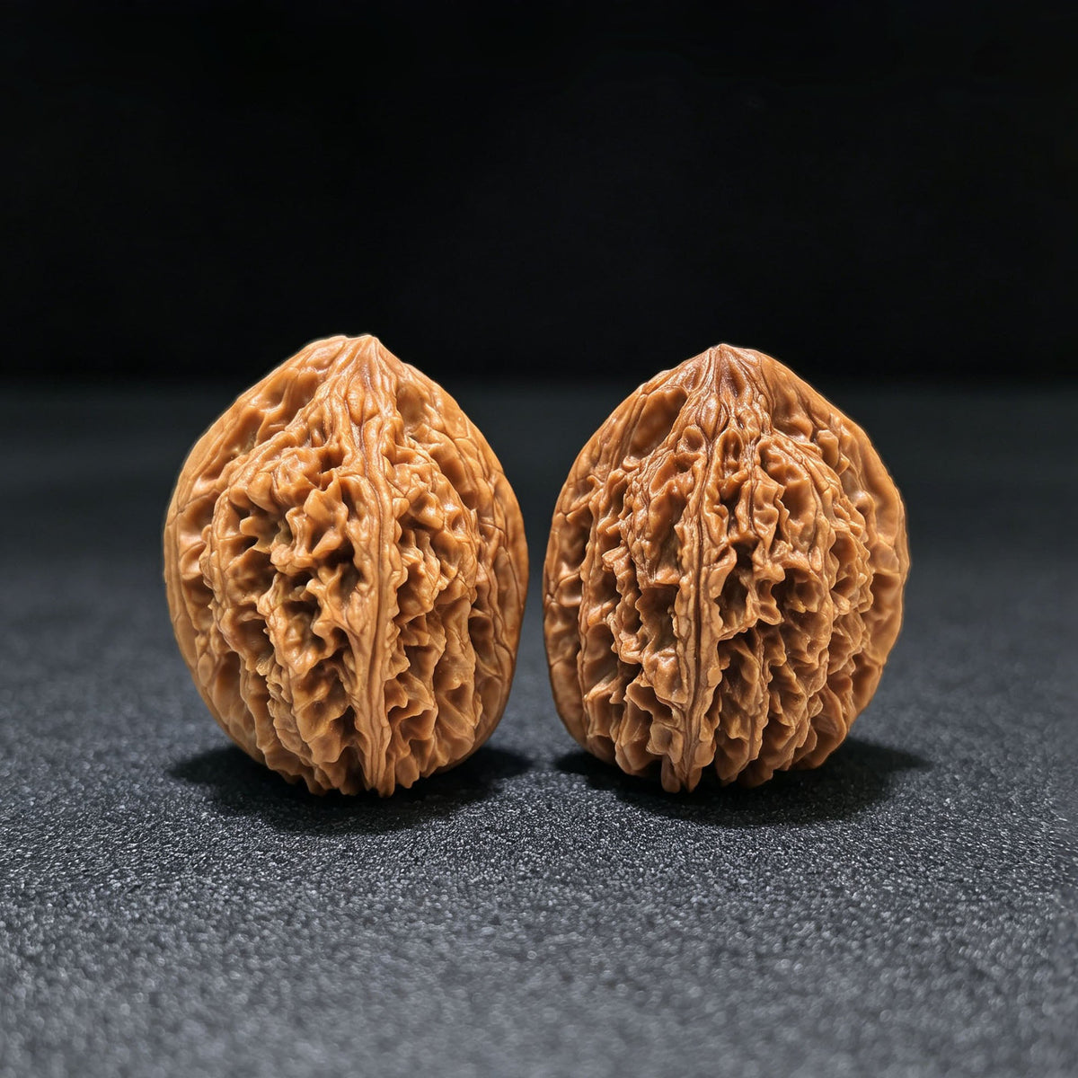"Jade Kylin" Yuqilin Classic Low-Profile Wenwan Walnuts Pair | 36.0mm x 38.0mm | YQL-1101 - ThePatinaProject