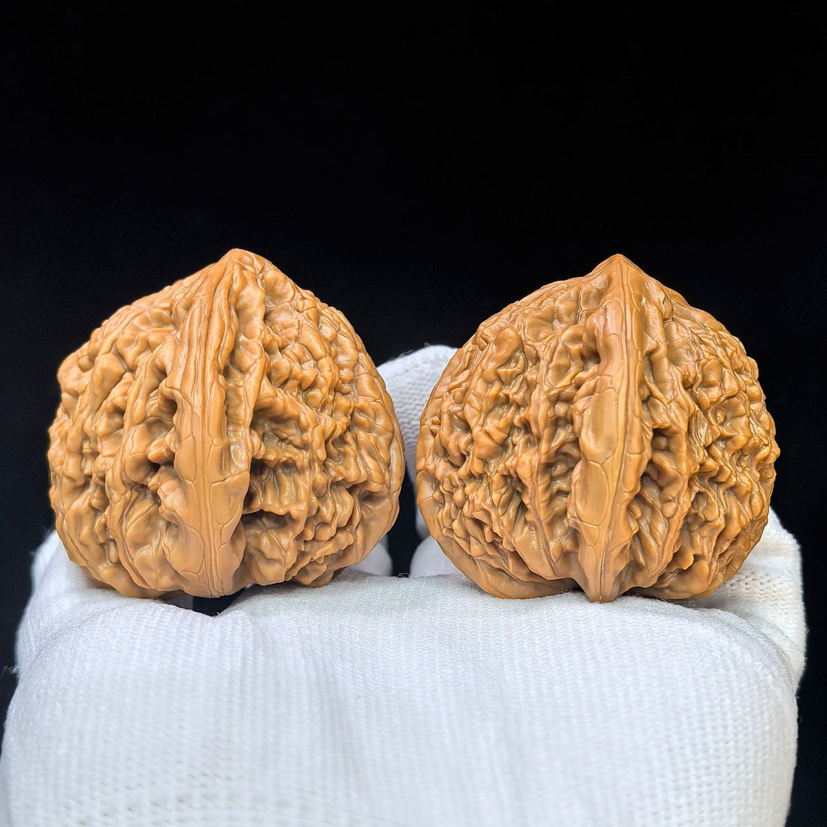 "Jixian Tiger Head King" Jixian Hutouwang JSHTW-SY1F1 Low-Profile Wenwan Walnuts Pair | 43.0mm x 45.0mm | JSHTW-SY1F1 - ThePatinaProject