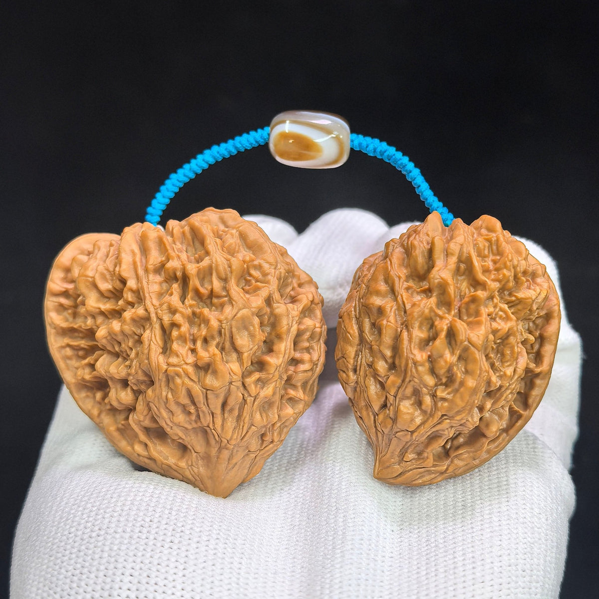 "Kylin Pattern Meteor Hammer" Qilinwen Liuxingchui QLWBJ-CG242E Wenwan Walnuts Tethered Pair | 47.0mm x 38.0mm & 37.0mm x 35.0mm | QLWBJ-CG242E - ThePatinaProject