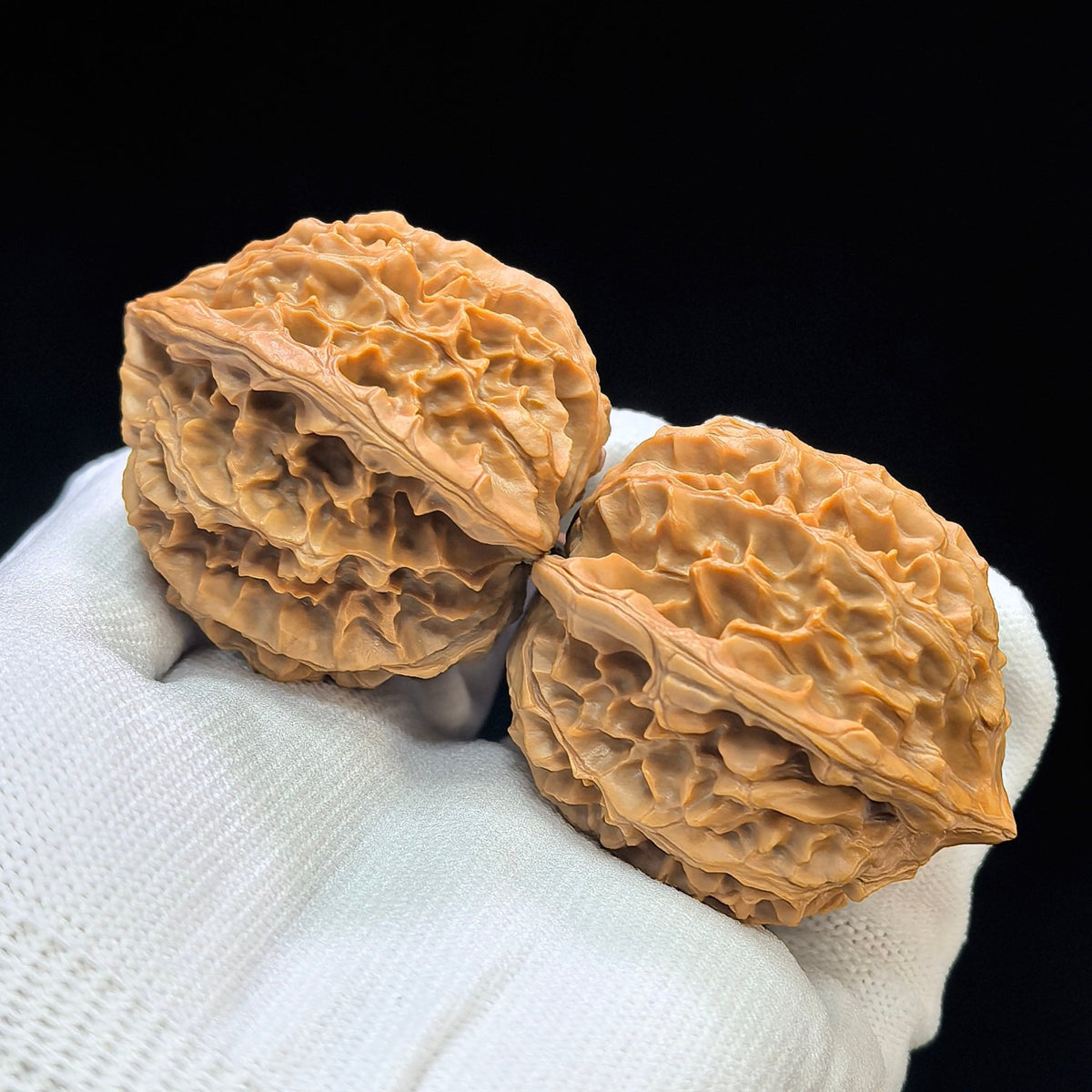 "Lantern Lionhead" Denglong Shizitou Low-Profile Wenwan Walnuts Pair | 45.0mm x 42.0mm | DL-1502C - ThePatinaProject