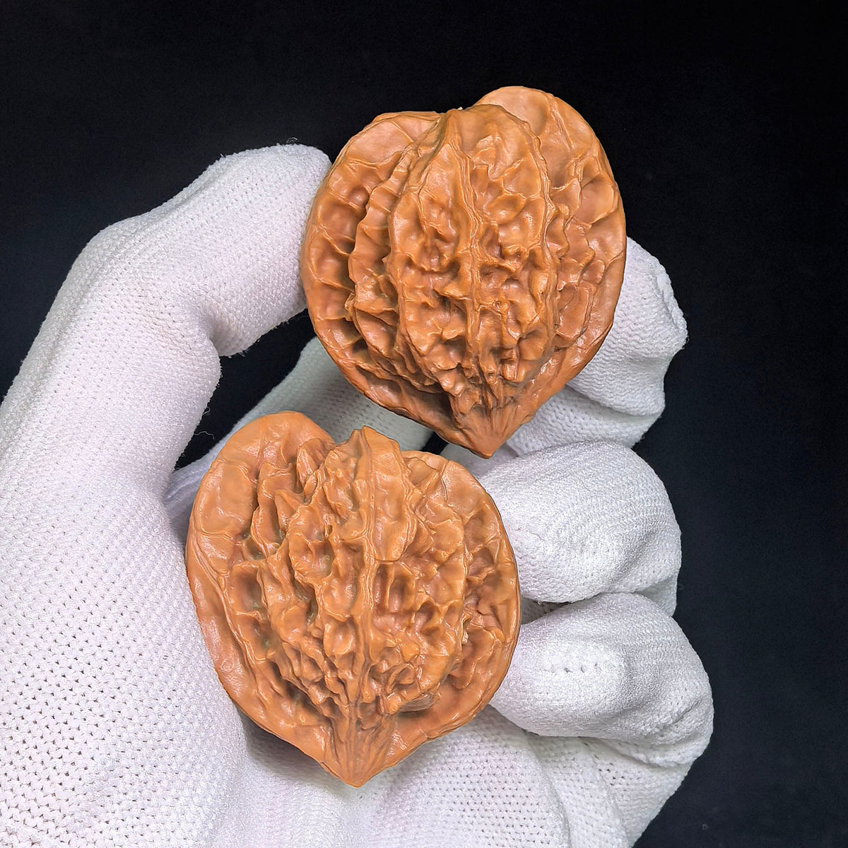 Li Xuechao Three-Ridge “Heart-to-Heart” Wenwan Walnut Pair — 40.0mm x 38.0mm | LXCSN-1401E - ThePatinaProject