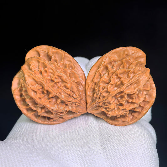 Li Xuechao Three-Ridge “Heart-to-Heart” Wenwan Walnut Pair — 40.0mm x 38.0mm | LXCSN-1401E - ThePatinaProject
