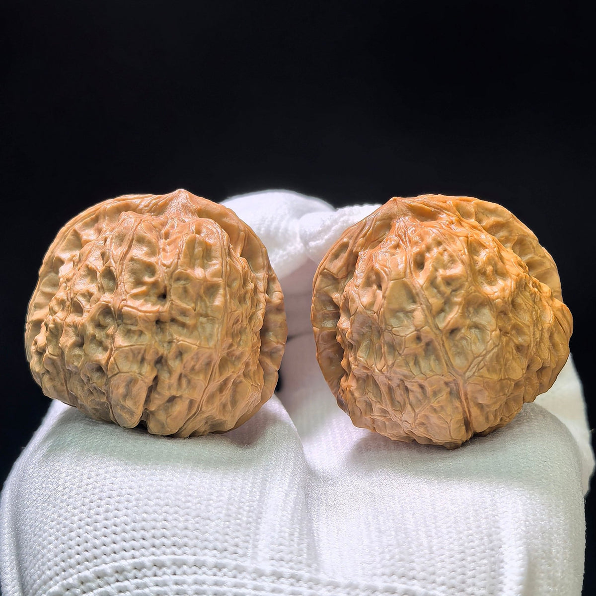 "Little Pumpkin Mound" Xiao Nanguadun Low-Profile Wenwan Walnuts Pair | 36.0mm x 38.0mm | NGD-1105 - ThePatinaProject
