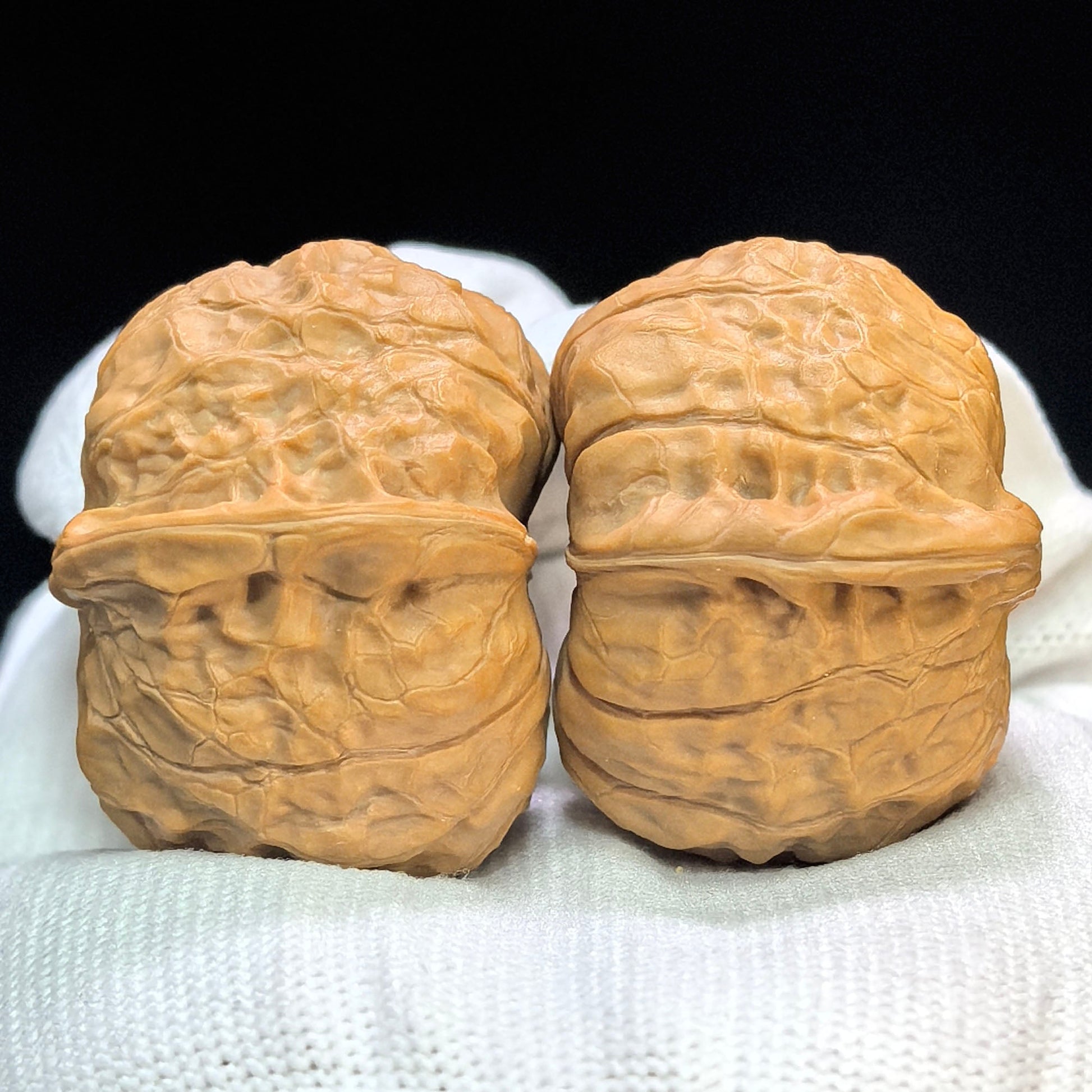"Little Pumpkin" Xiao Nangua NGD-1502C Low-Profile Wenwan Walnuts Pair | 38.0mm x 42.0mm | NGD-1502C - ThePatinaProject