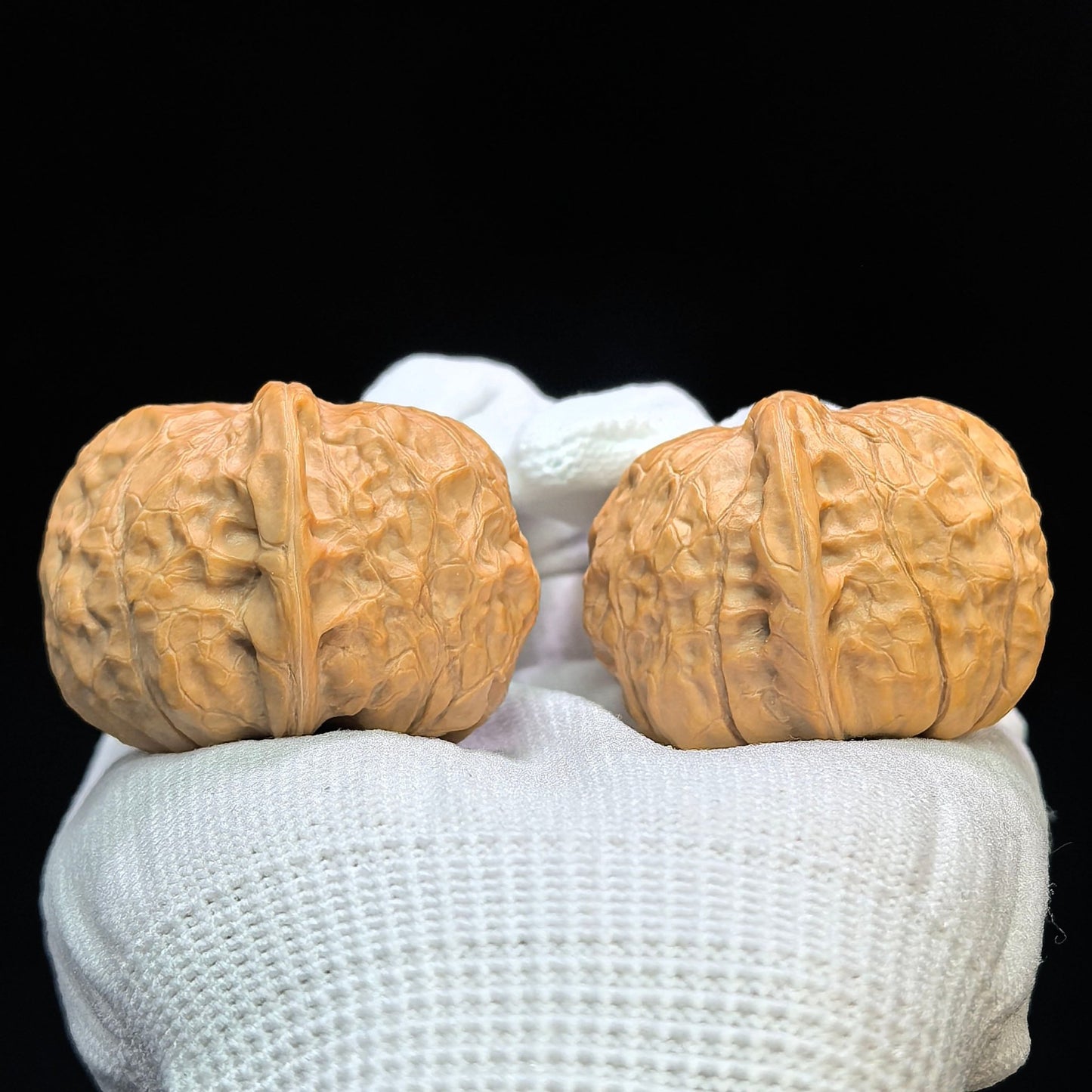 "Little Pumpkin" Xiao Nangua NGD-1502C Low-Profile Wenwan Walnuts Pair | 38.0mm x 42.0mm | NGD-1502C - ThePatinaProject