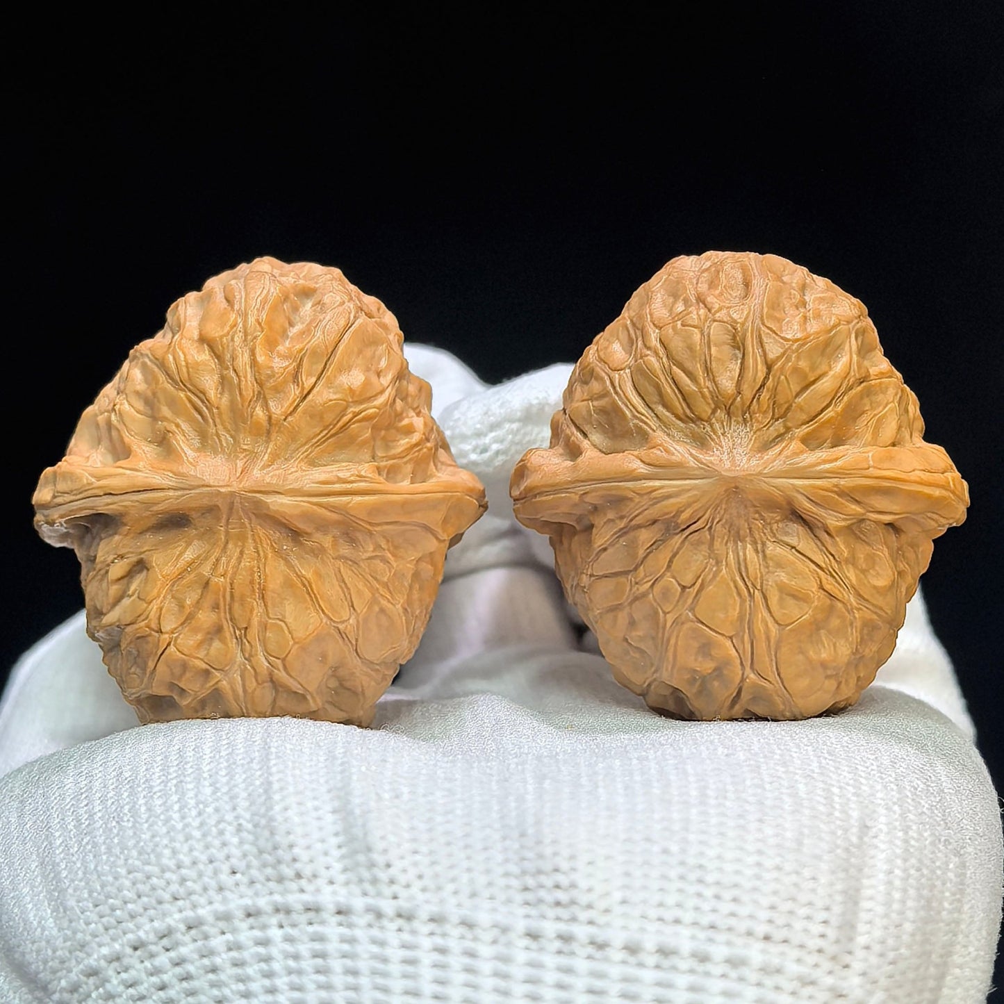 "Little Pumpkin" Xiao Nangua NGD-1502C Low-Profile Wenwan Walnuts Pair | 38.0mm x 42.0mm | NGD-1502C - ThePatinaProject