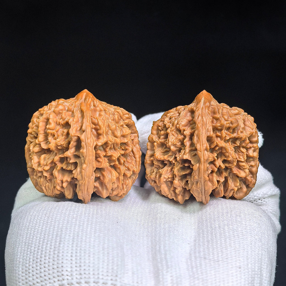 "Man Tian Xing Tian Can Jiao / Starry Night Footed Base" Heirloom Collection Wenwan Walnuts Pair | 43.0mm x 41.0mm | MXTC-C1C8E - ThePatinaProject