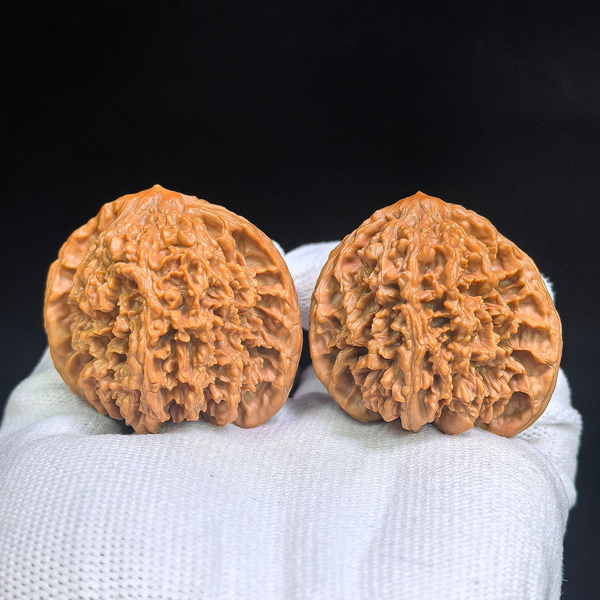 "Man Tian Xing Tian Can Jiao / Starry Night Footed Base" Heirloom Collection Wenwan Walnuts Pair | 43.0mm x 41.0mm | MXTC-C1C8E - ThePatinaProject