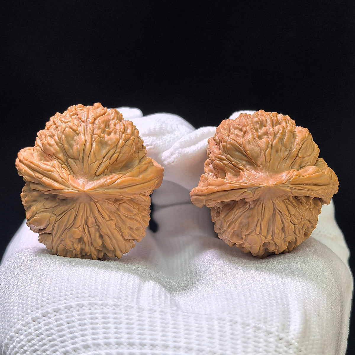 "Meteorite Ingot" Yuanshi Yuanbao Low-Profile Wenwan Walnuts Pair | 36.0mm x 36.0mm | YSYB-1102 - ThePatinaProject
