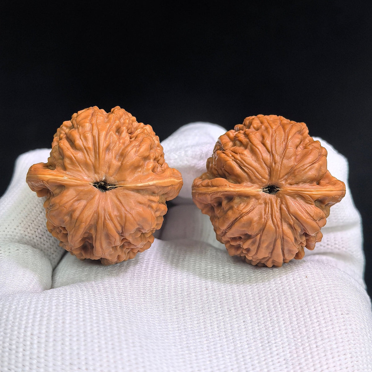 "Meteorite Sycee Ingot" Yuanshi Yuanbao YSYB-SY1D5 Low-Profile Wenwan Walnuts Pair | 35.0mm x 35.0mm | YSYB-SY1D5 - ThePatinaProject