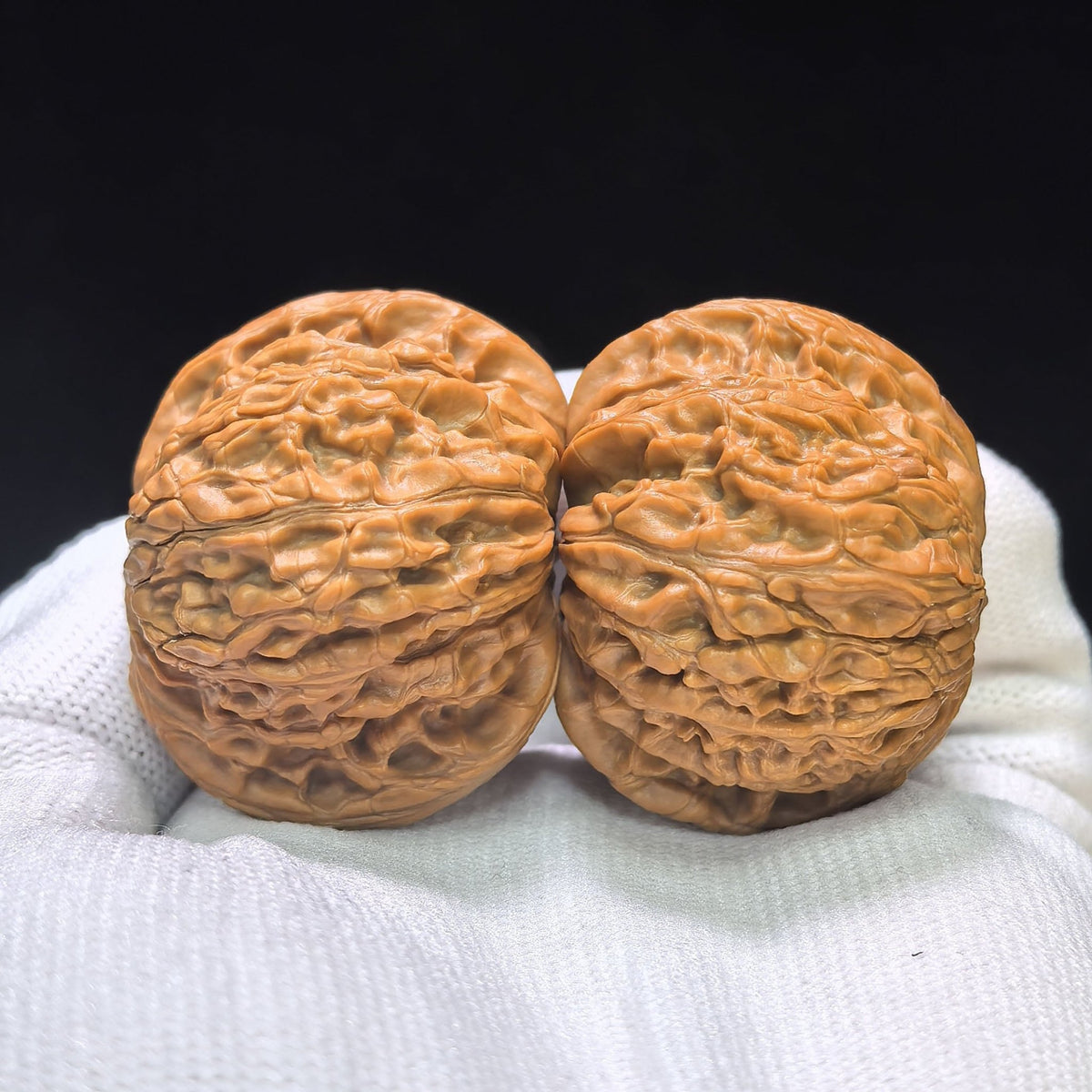 "Millstone" Mopan Wenwan Walnuts Pair | 40.0mm x 40.0mm | MP-01SY - ThePatinaProject