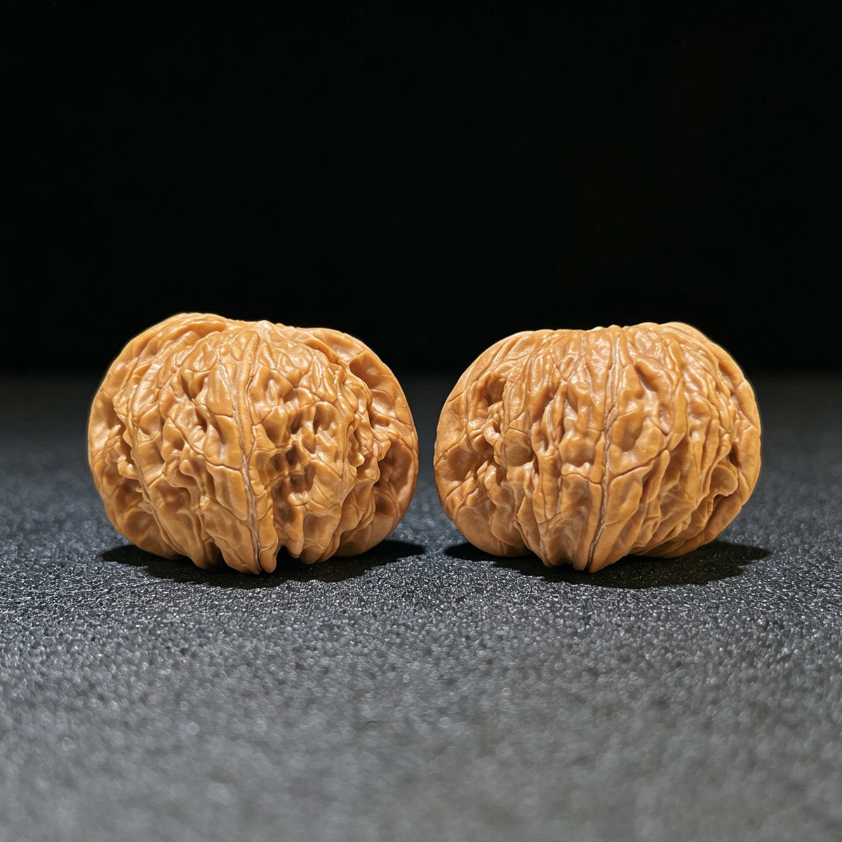 "Millstone" Mopan Wenwan Walnuts Pair | 42.0mm x 40.0mm | MP-1110 - ThePatinaProject
