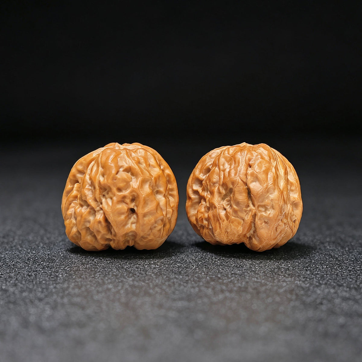 Miniature "Crystal Frog" Wenwan Walnut Pair | Compact Rounded Form | 32.0mm × 35.0mm | XZSJW-17E8 - ThePatinaProject