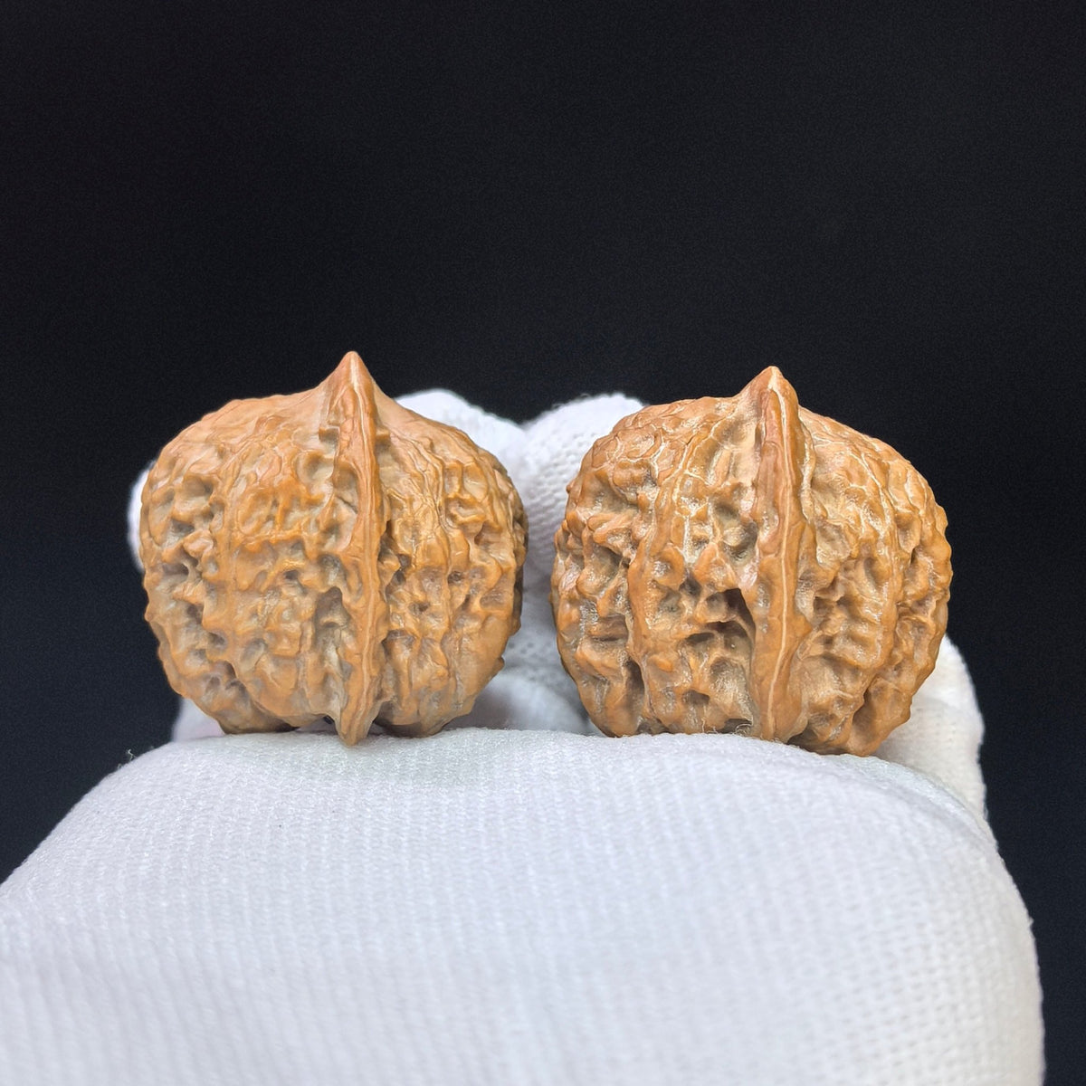 Miniature Hand-Twirl “Yuanbao” Wenwan Walnut Pair — 31.0mm x 32.0mm | YB-SY1F5 - ThePatinaProject