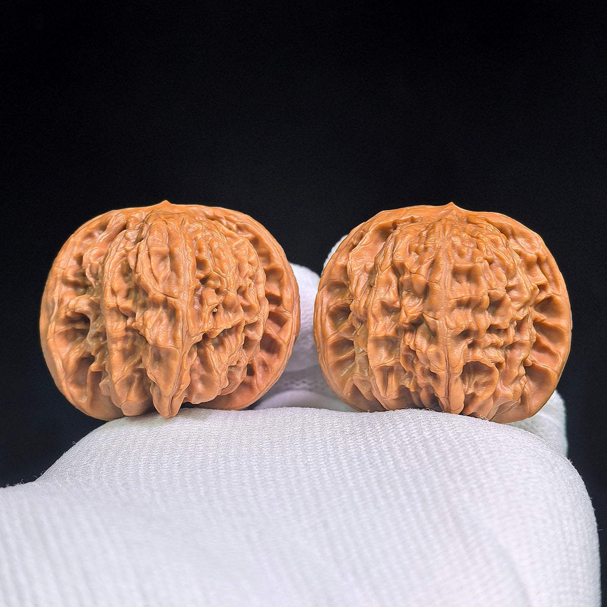 Mopan Wenwan Walnuts Pair | Compact Rounded Form | 39.0mm × 35.0mm | MP-1004 - ThePatinaProject
