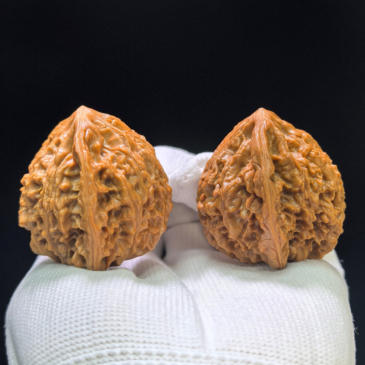 "Mountain Harvest" Old-Growth Low-Profile Wenwan Walnuts Pair | 39.0mm x 38.0mm | YS-1104 - ThePatinaProject