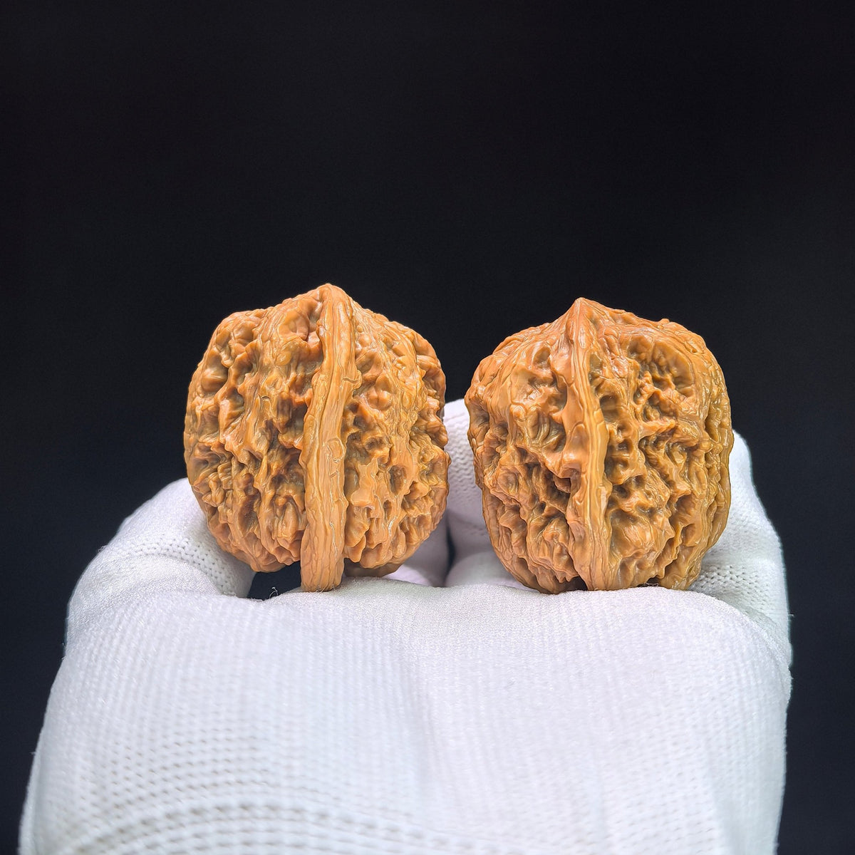 "North China General Shoulder" Huabei Jiangjunbang Wenwan Walnuts Pair | 37.0mm x 37.0mm | HBJJB-1103 - ThePatinaProject