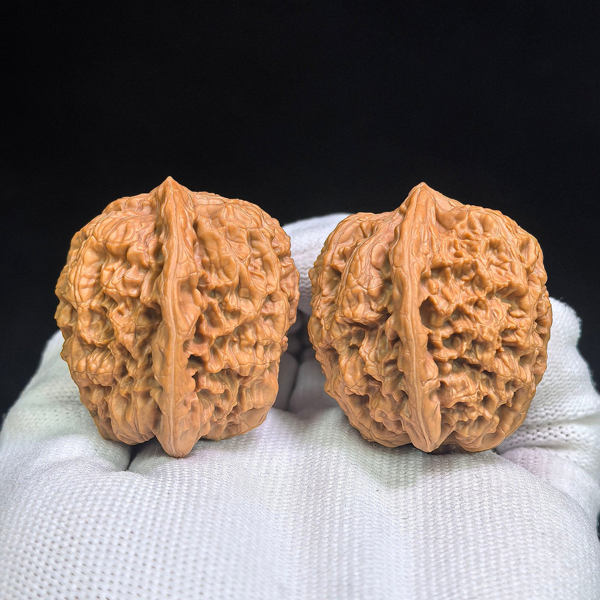 North China General-Shoulder “Tian Can Jiao” Wenwan Walnut Pair | 38.0mm x 37.0mm | HBJJTCJ-C1E1E - ThePatinaProject