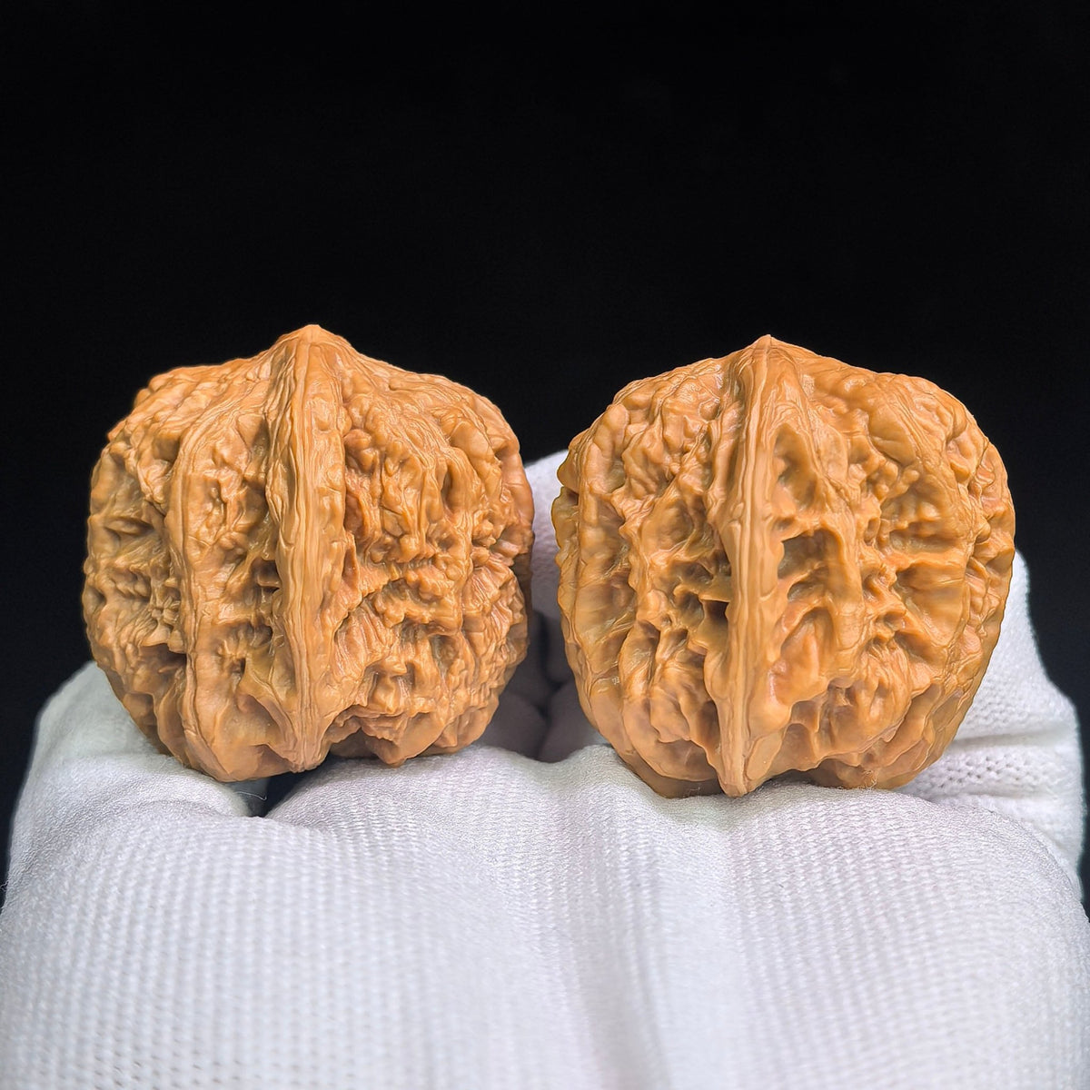 "North China General's Shoulder" Broad-Shouldered Heirloom Collection Wenwan Walnuts Pair | 37.0mm x 40.0mm | HBJJB-1501C - ThePatinaProject