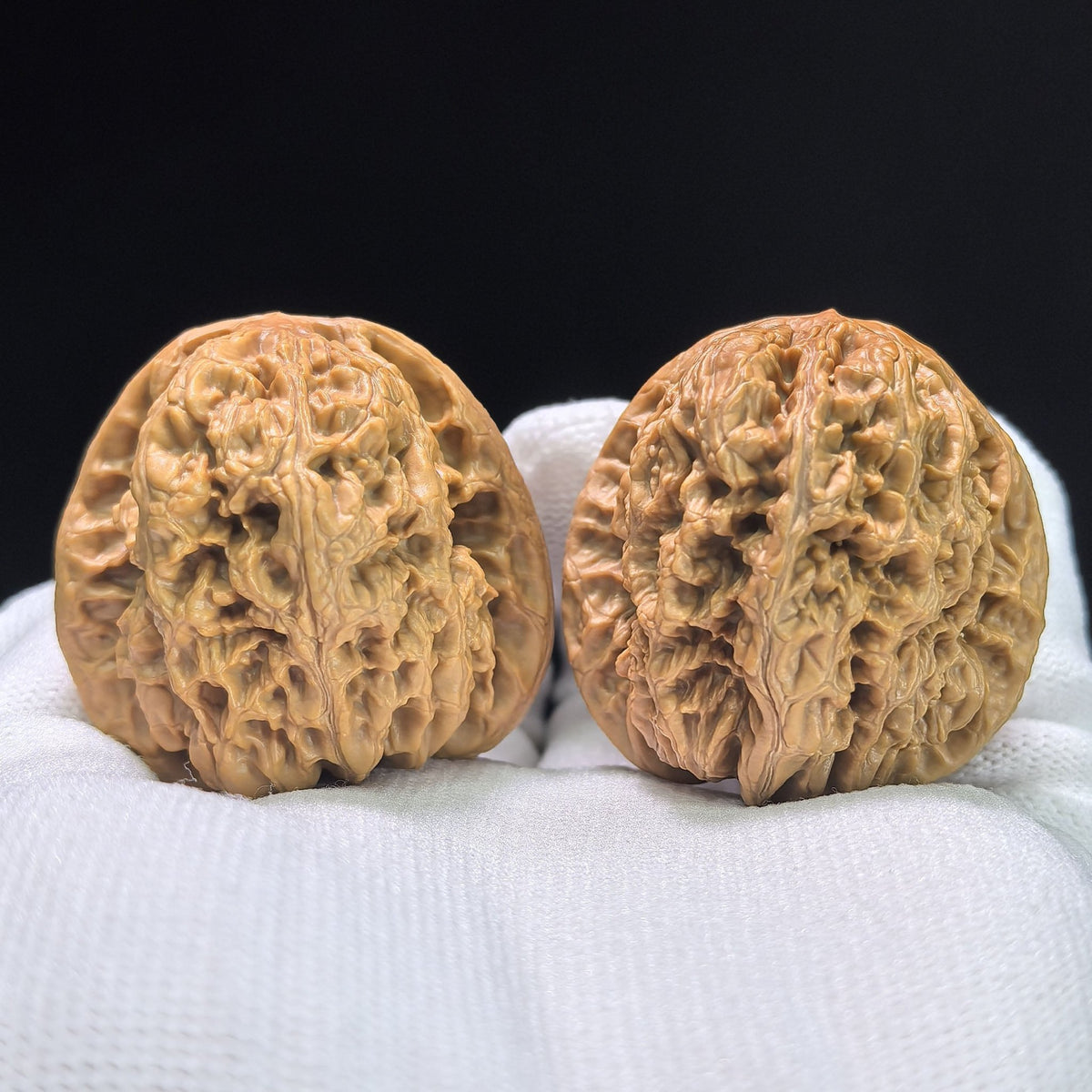 "North China General's Shoulder" Huabei Jiangjunbang Wenwan Walnuts Pair | 40.0mm x 38.0mm | HBJJB-1102 - ThePatinaProject