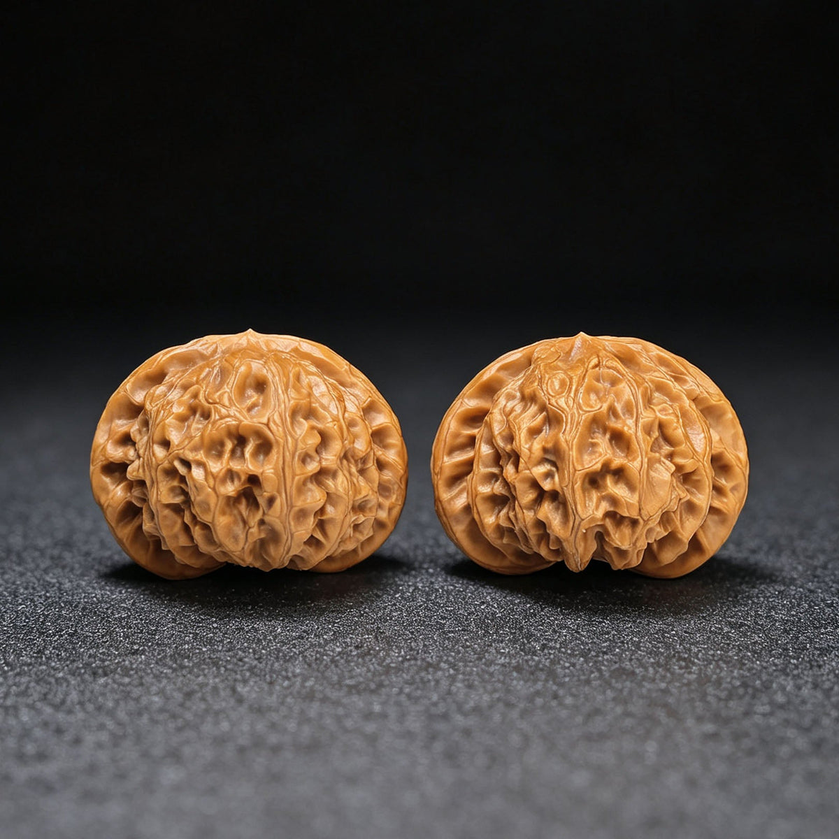 "Palace Lantern" Gongdeng GD-17E6 Low-Profile Wenwan Walnuts Pair | 42.0mm x 40.0mm | GD-17E6 - ThePatinaProject